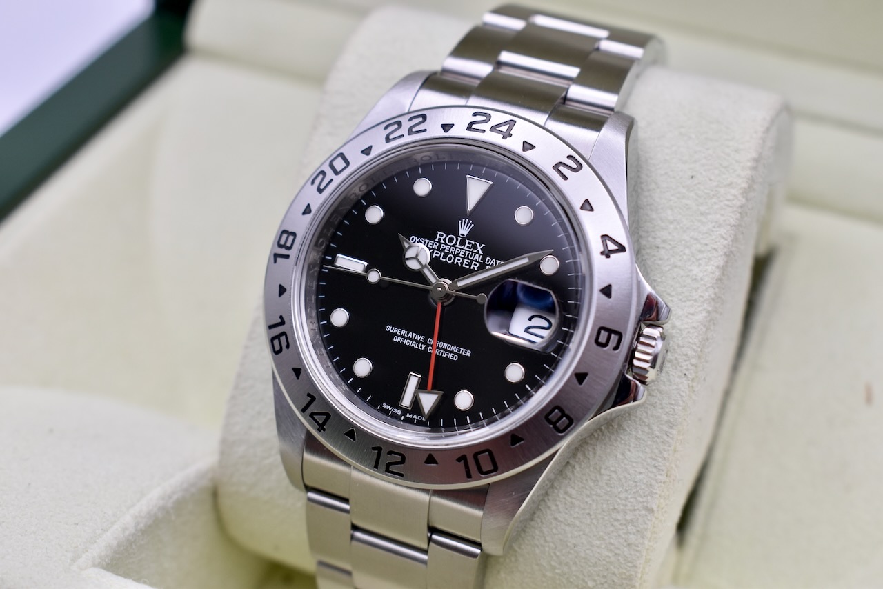 Rolex Explorer II 16570 Thumbnail 2