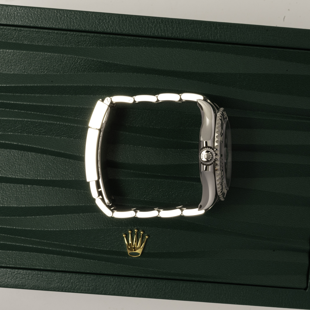 Rolex Yacht-Master 126622 Thumbnail 2
