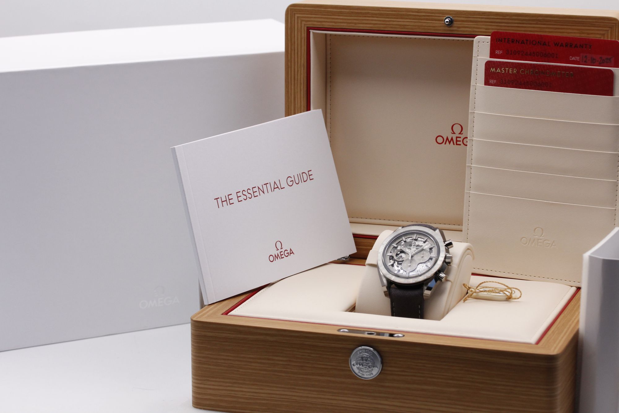 Omega Speedmaster Dark Side of the Moon 310.92.44.50.06.002 Thumbnail 5