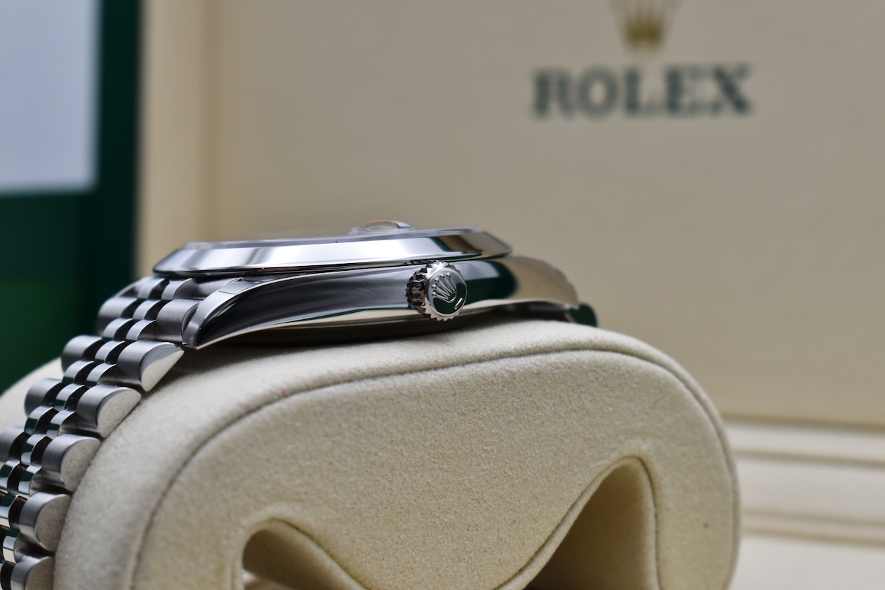 Rolex Datejust 41 126300 Thumbnail 4