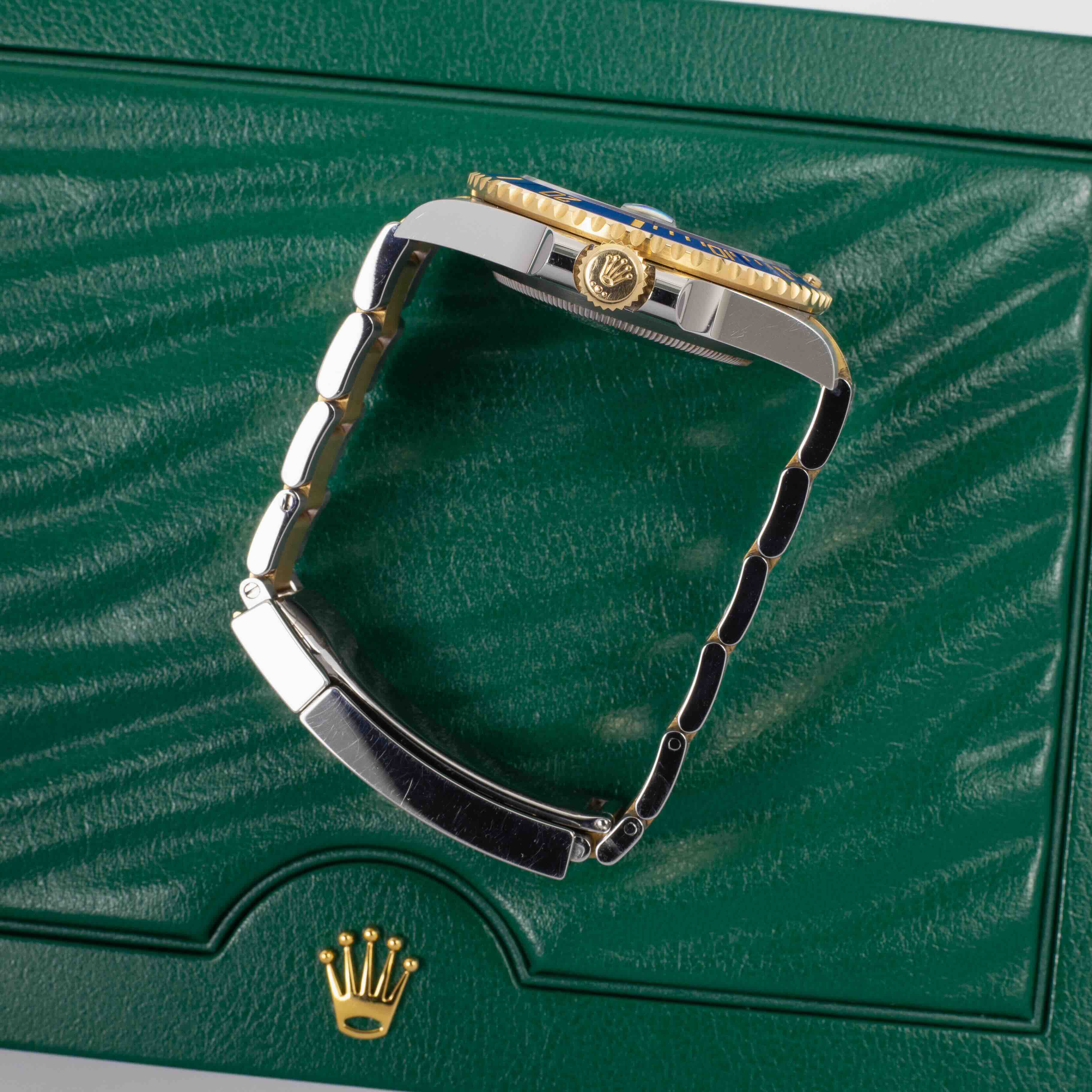 Rolex Submariner 126613 LB Thumbnail 2