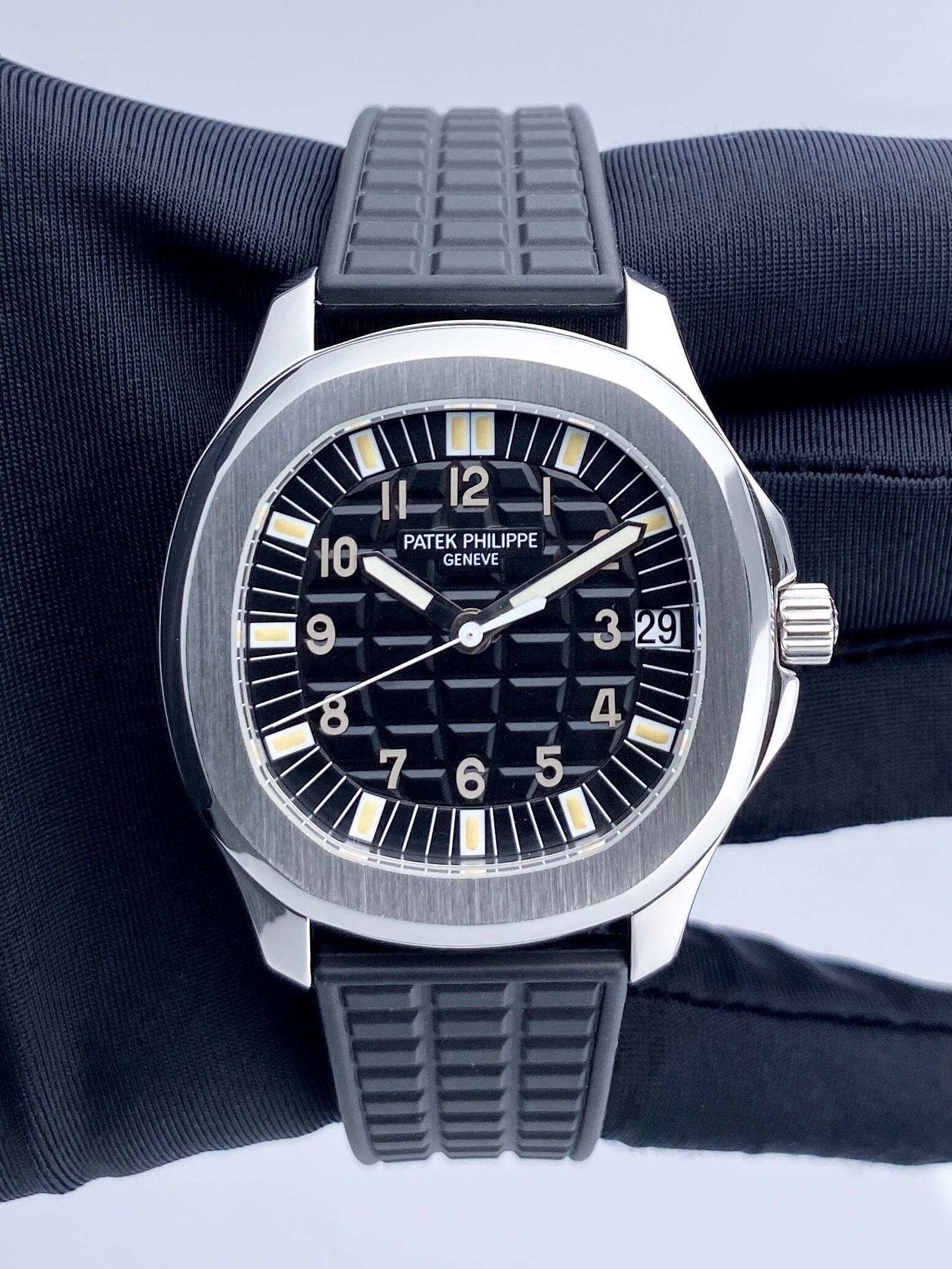 Patek Philippe Aquanaut 5065A-001 Thumbnail 2