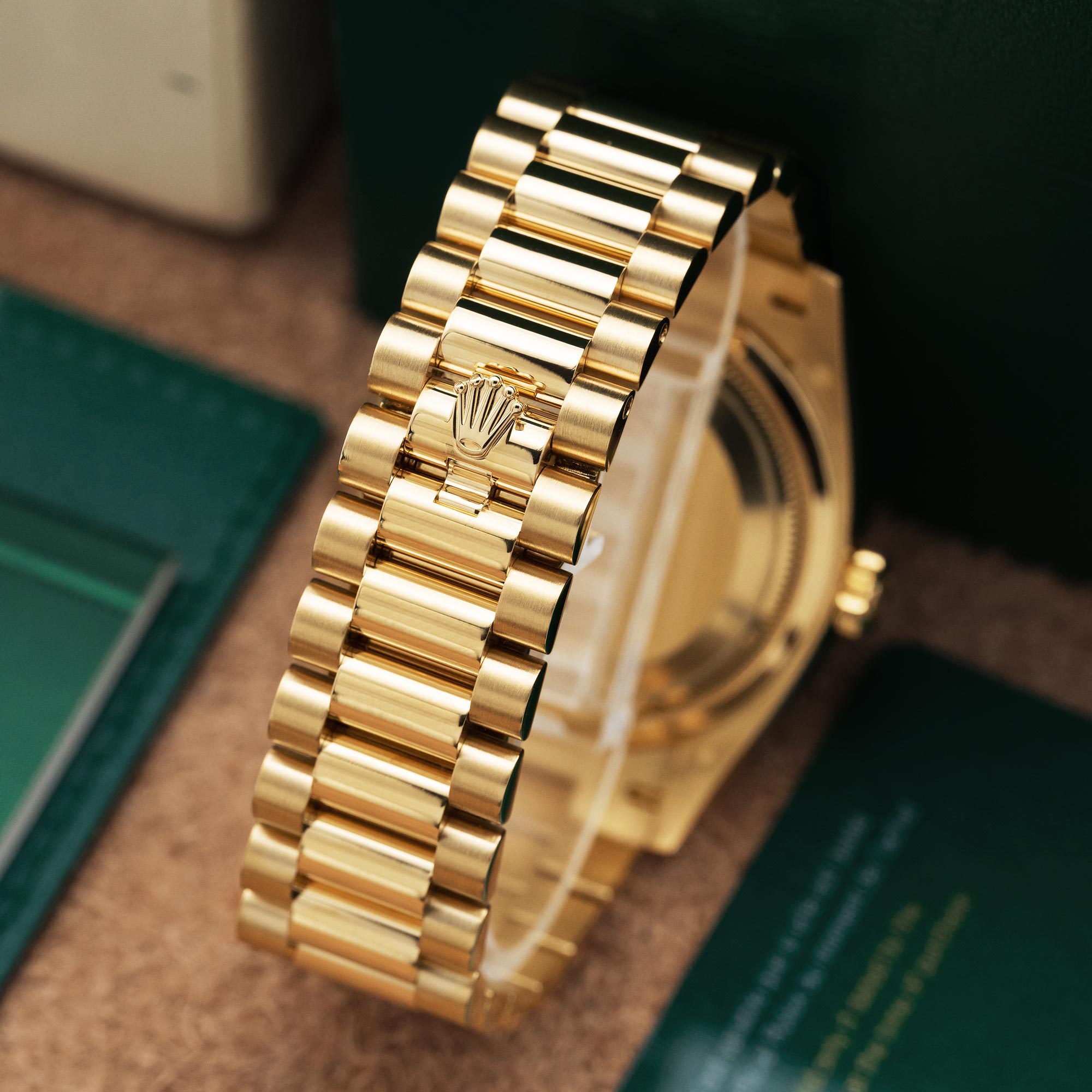 Rolex Day-Date 36 128238 Thumbnail 3