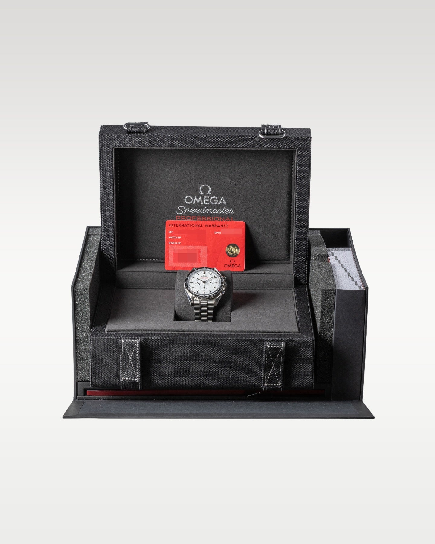Omega Speedmaster Moonwatch Professional 310.30.42.50.04.001 Thumbnail 5