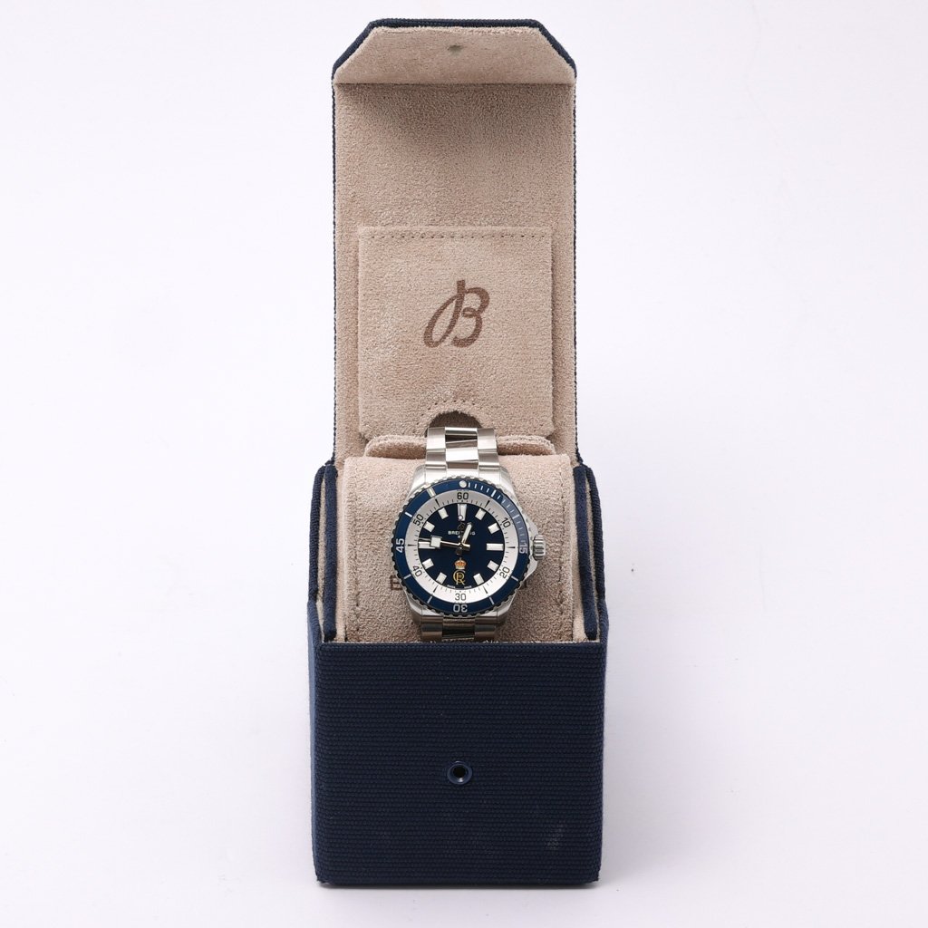 Breitling SuperOcean Automatic 42 A17375 Thumbnail 7