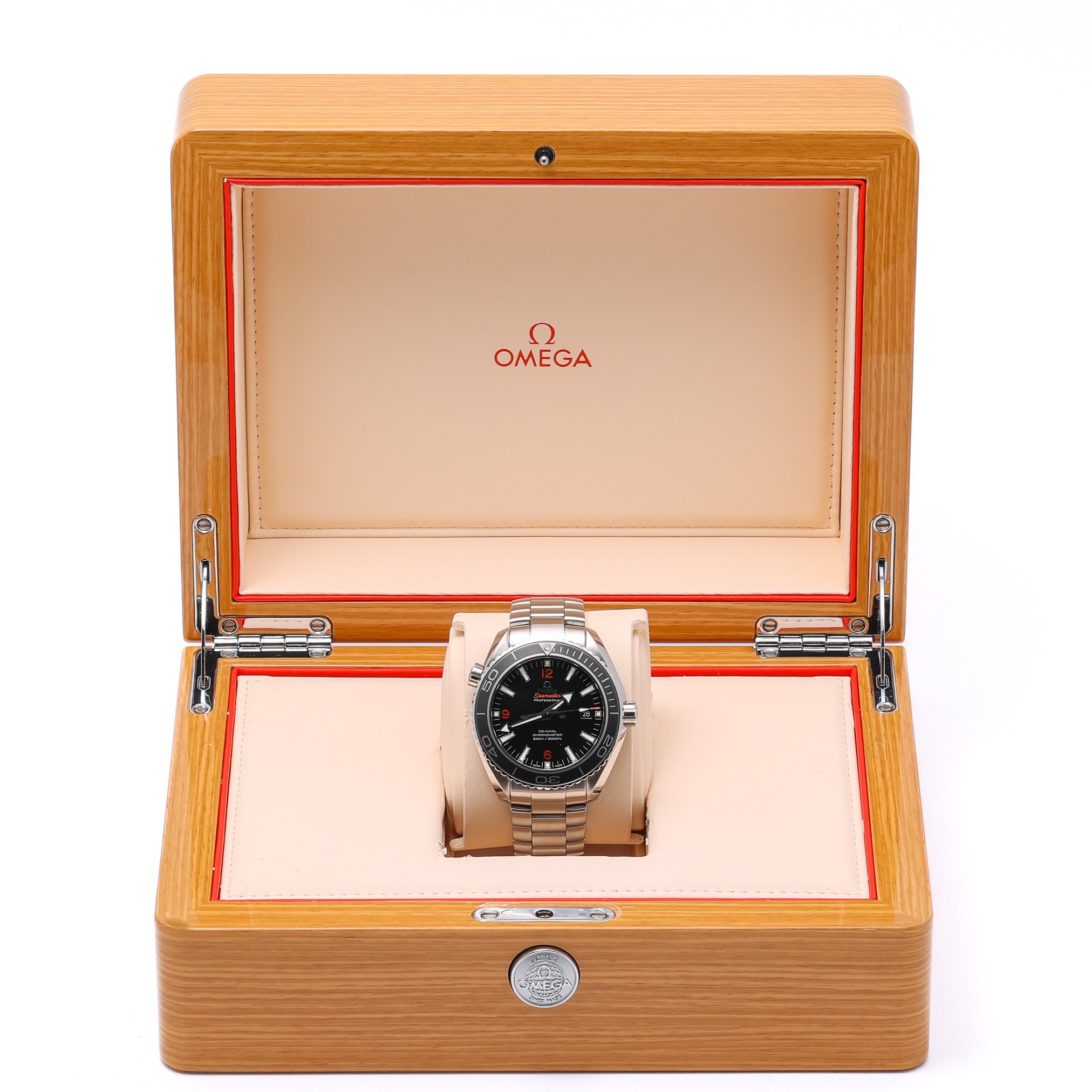 Omega Planet Ocean 232.30.46.21.01.003 Thumbnail 5