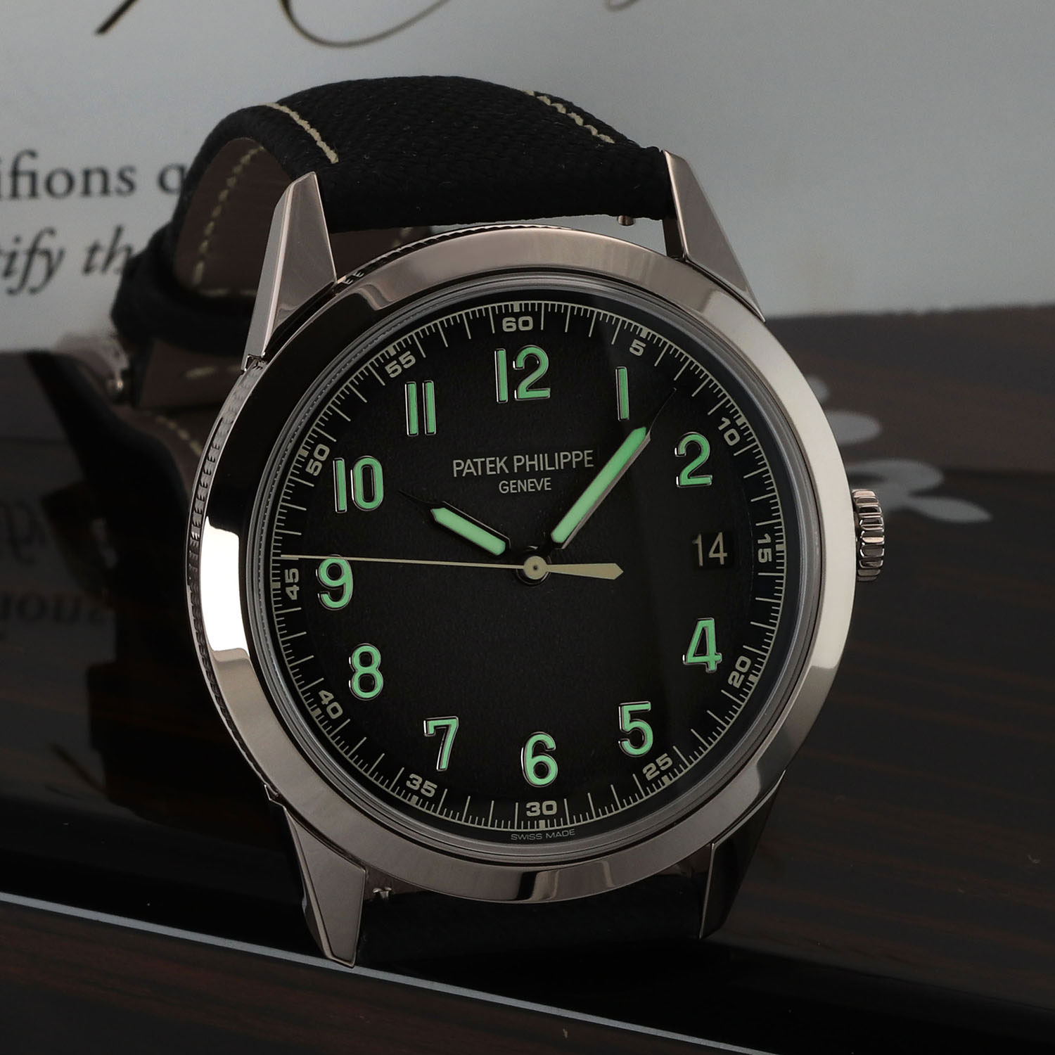 Patek Philippe Calatrava 5226G-001 Thumbnail 6