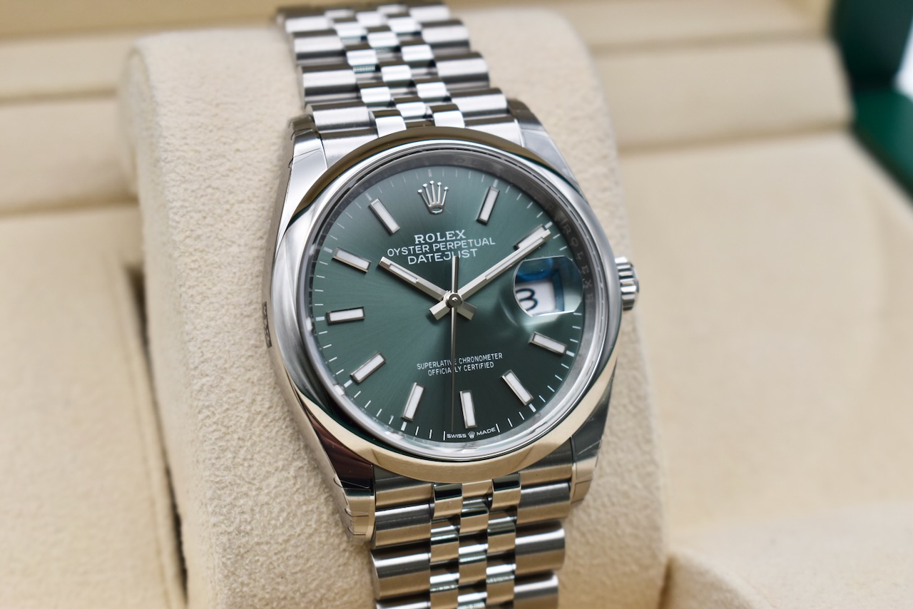 Rolex Datejust 126200 Thumbnail 4