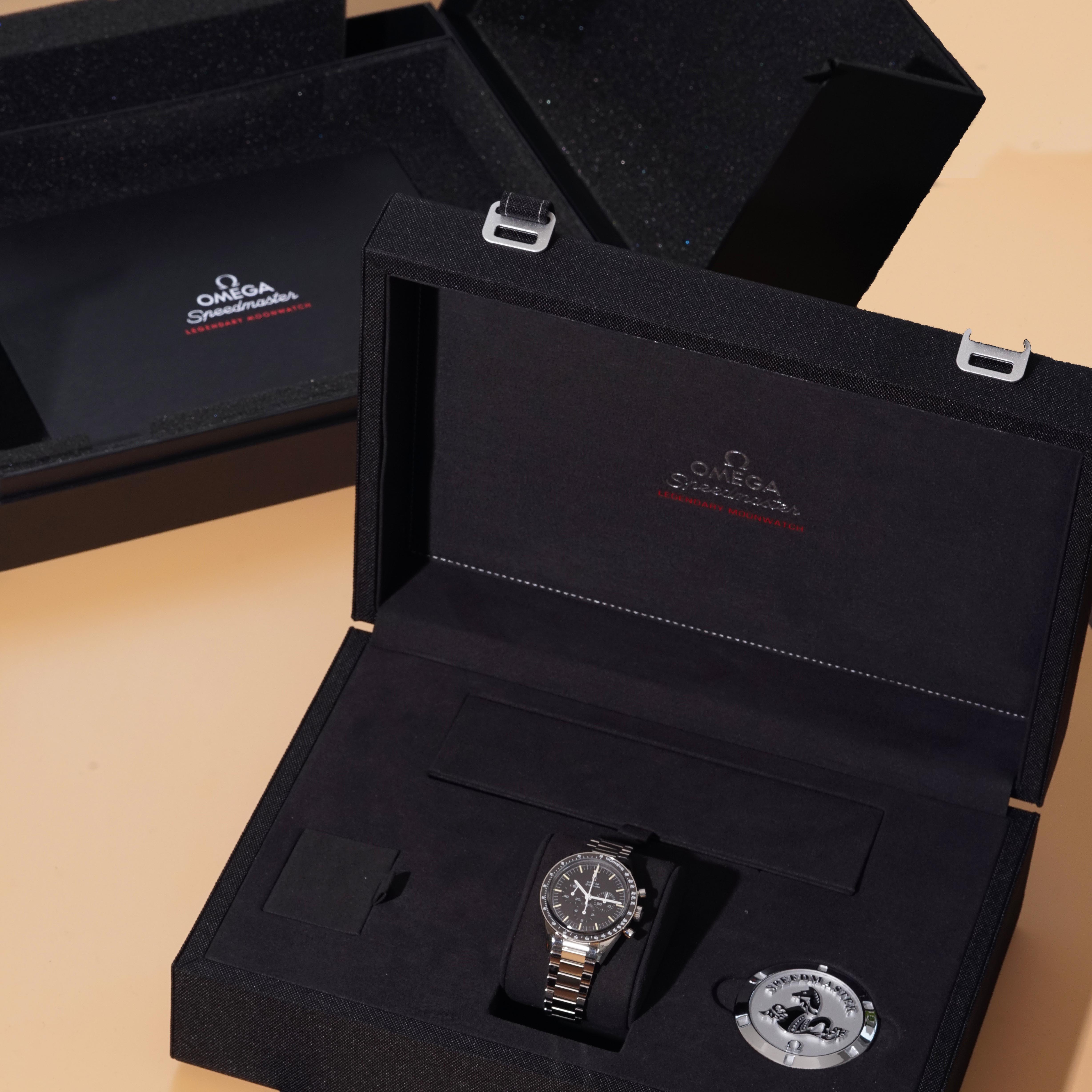 Omega Speedmaster Calibre 321 311.30.40.30.01.001 Thumbnail 6