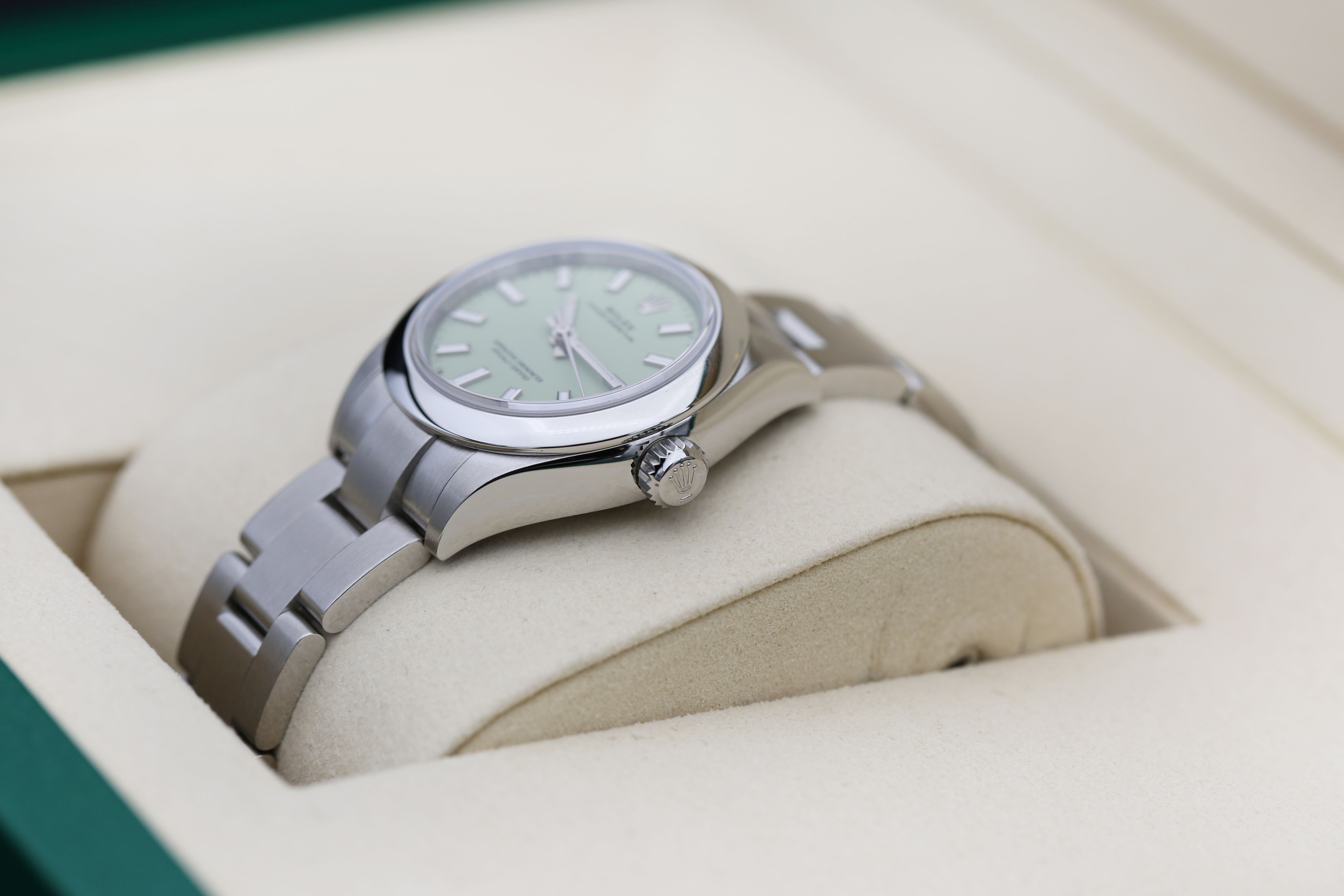 Rolex Oyster Perpetual 276200 Thumbnail 6