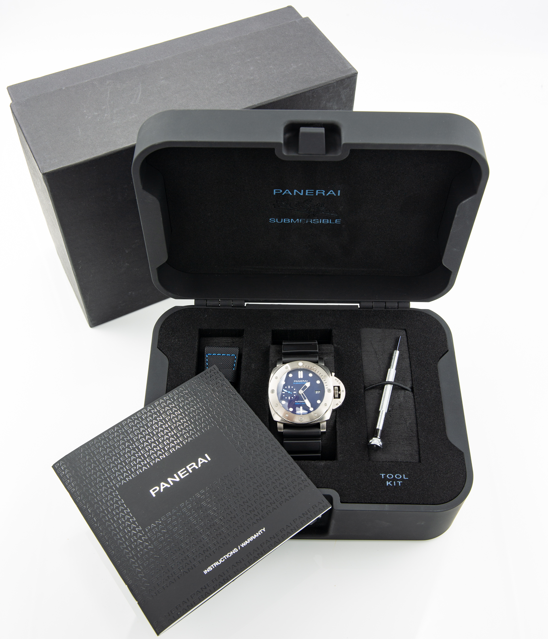 Panerai Submersible PAM00692 Thumbnail 7