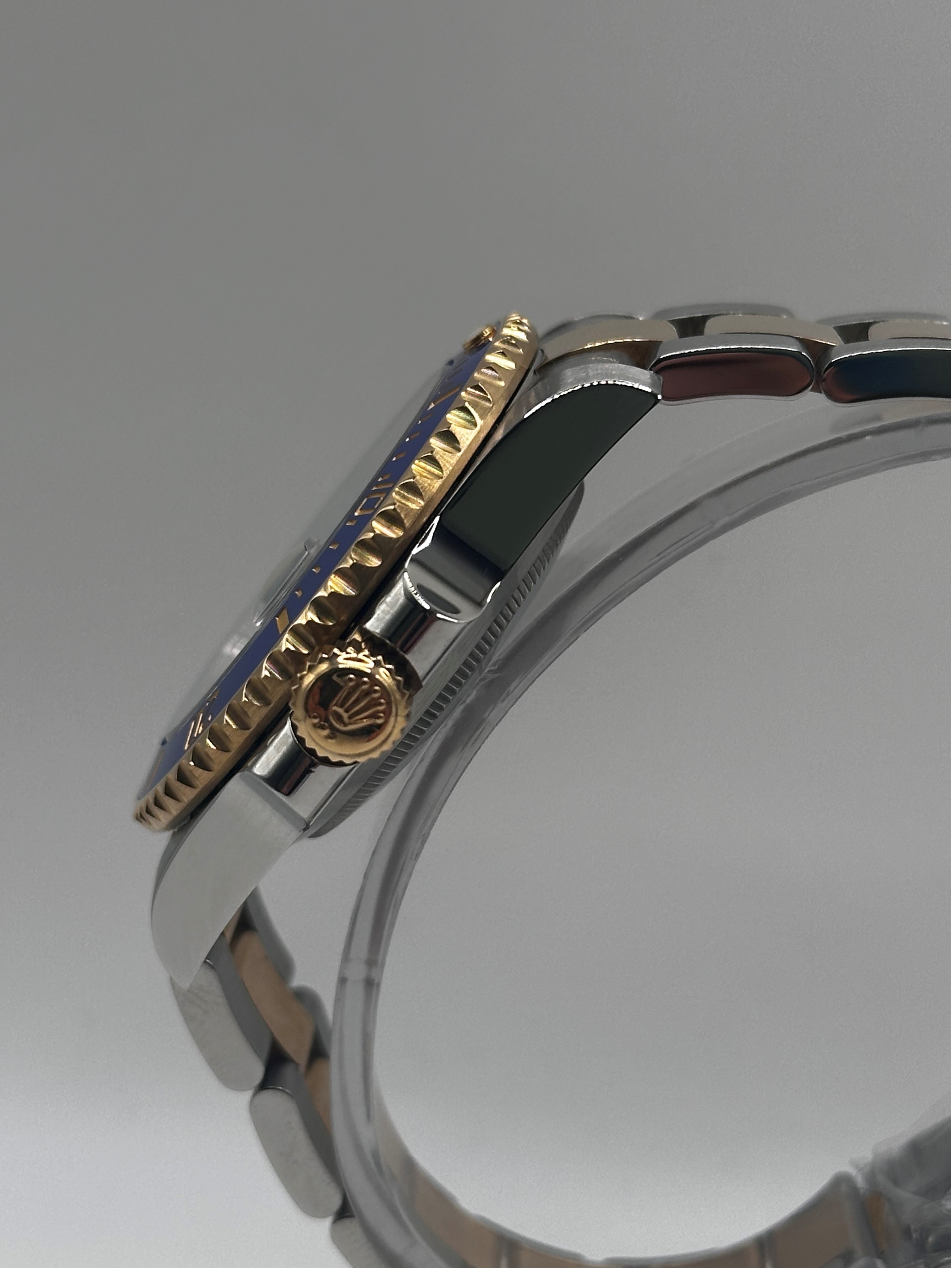 Rolex Submariner 116613 LB Thumbnail 3