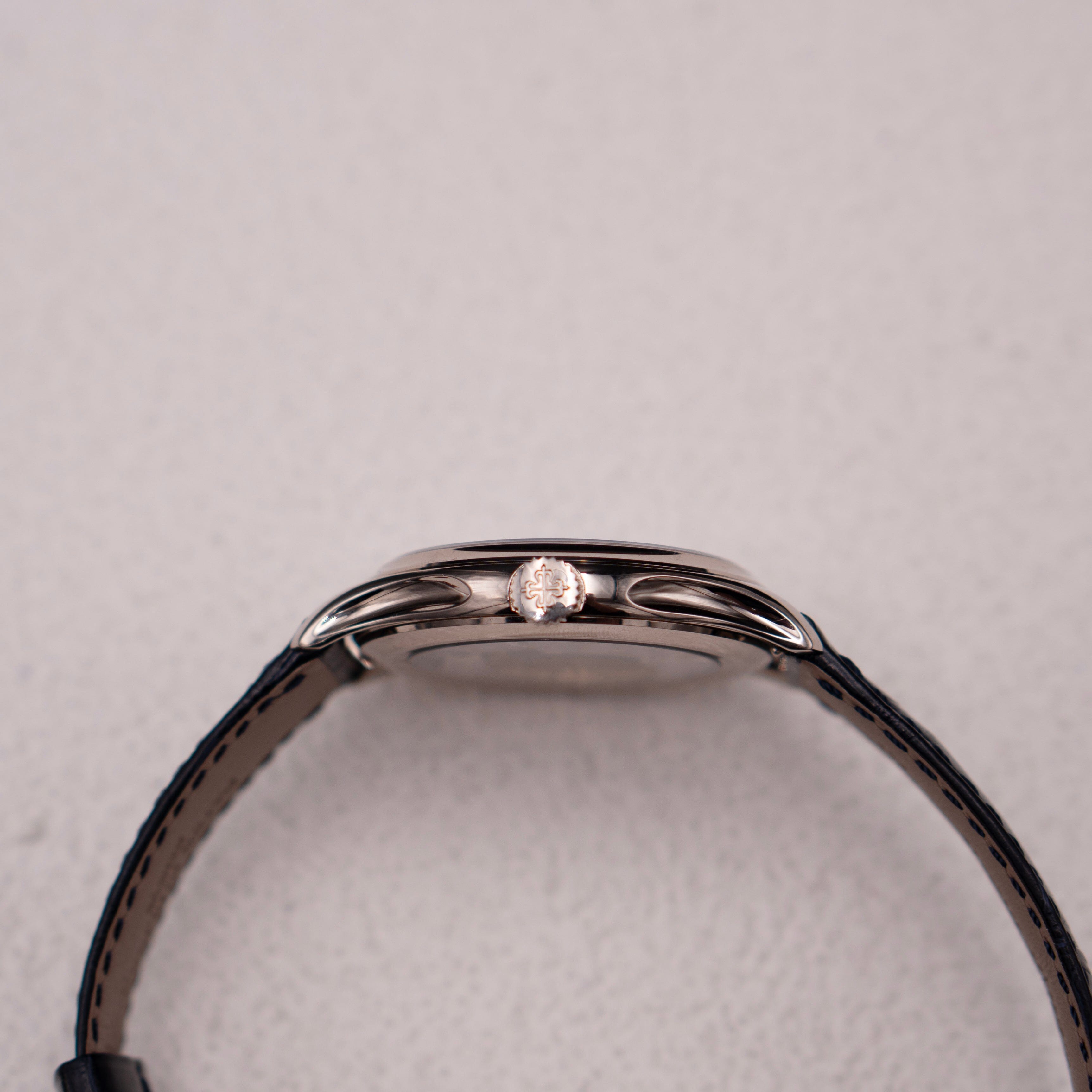 Patek Philippe Grand Complications 5327G-001 Thumbnail 4