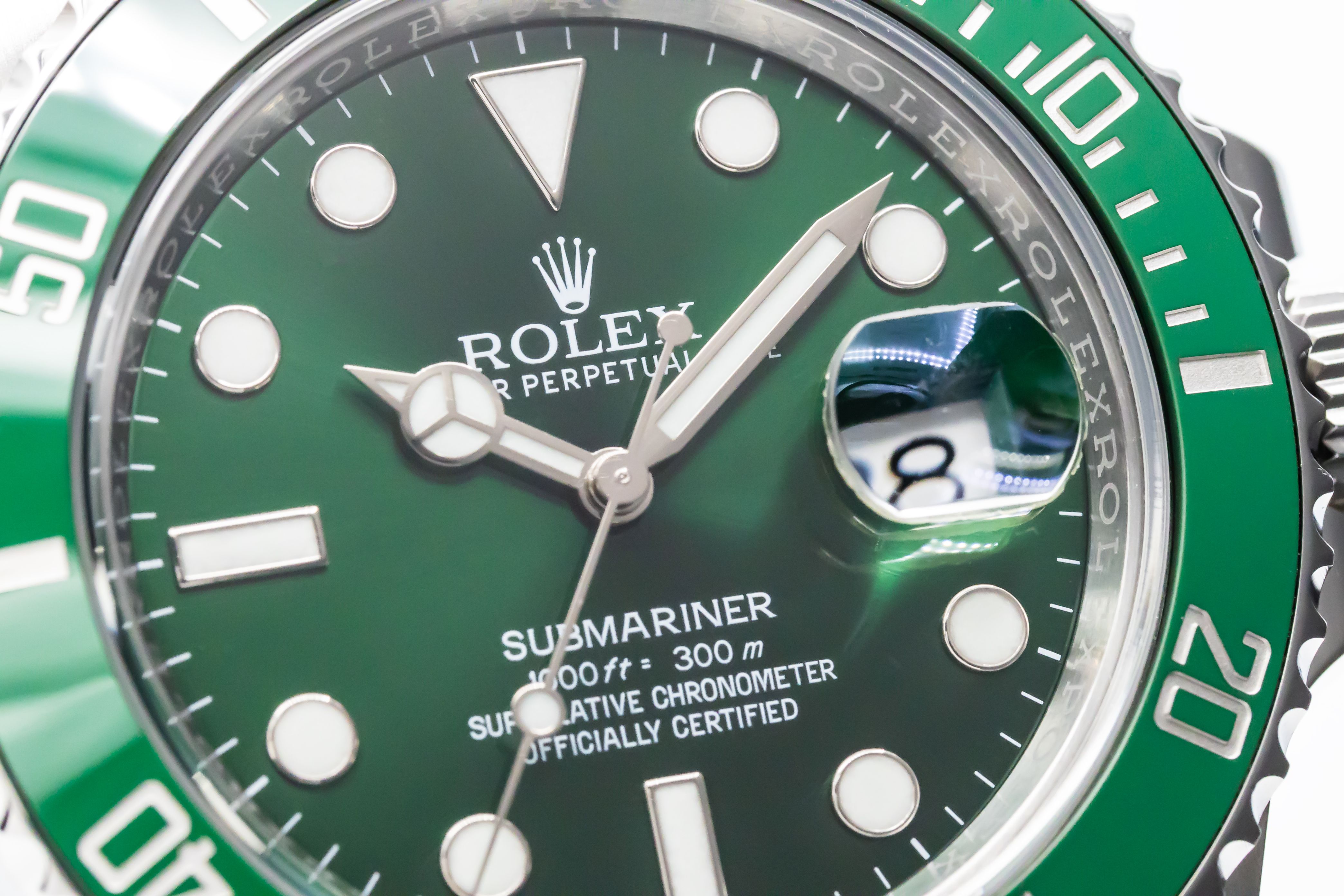 Rolex Submariner Hulk Thumbnail 6