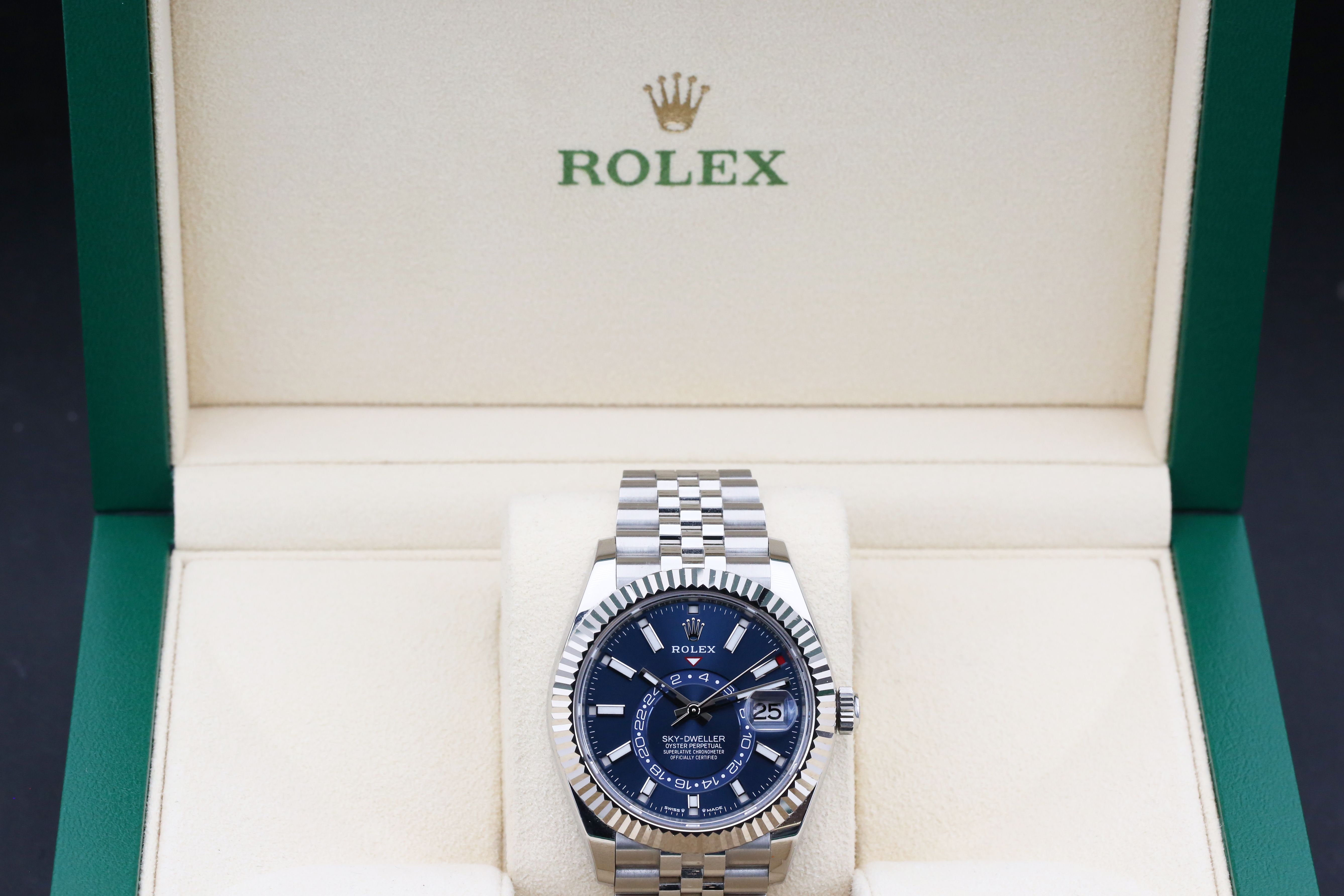 Rolex Sky-Dweller 336934 Thumbnail 4