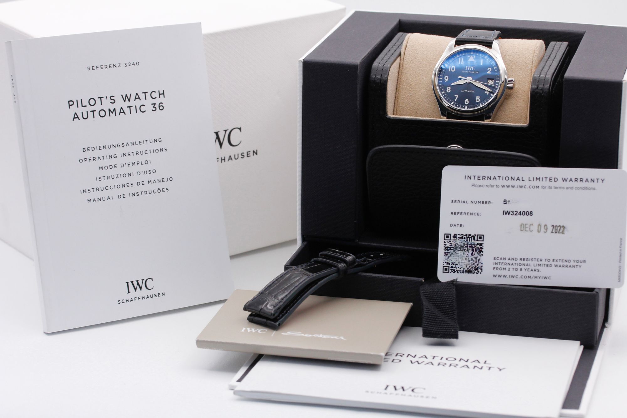 IWC Pilot's Automatic 36 IW324008 Thumbnail 5