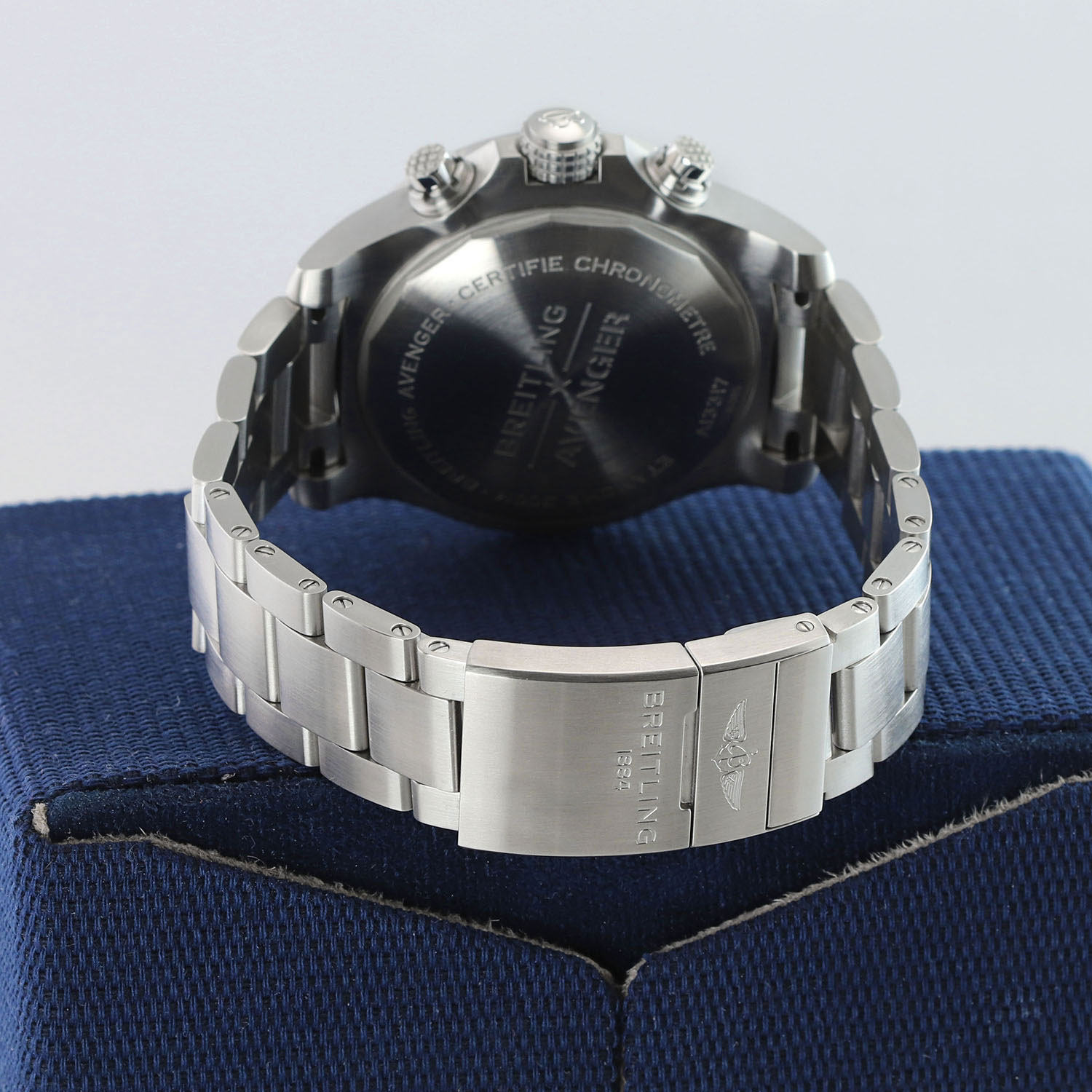 Breitling Avenger Chronograph 45 A13317 Thumbnail 4