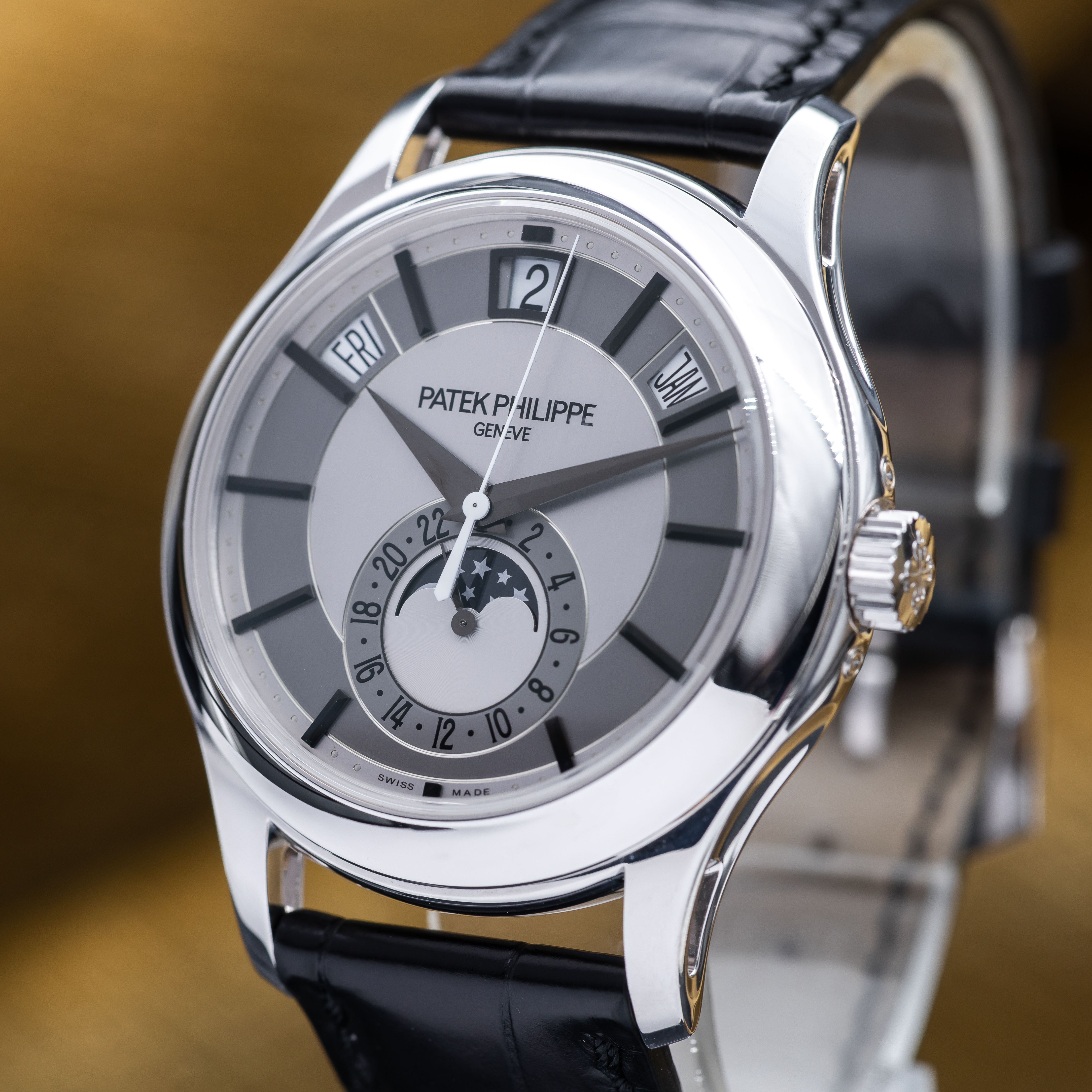 Patek Philippe Complications 5205G-010 Thumbnail 2