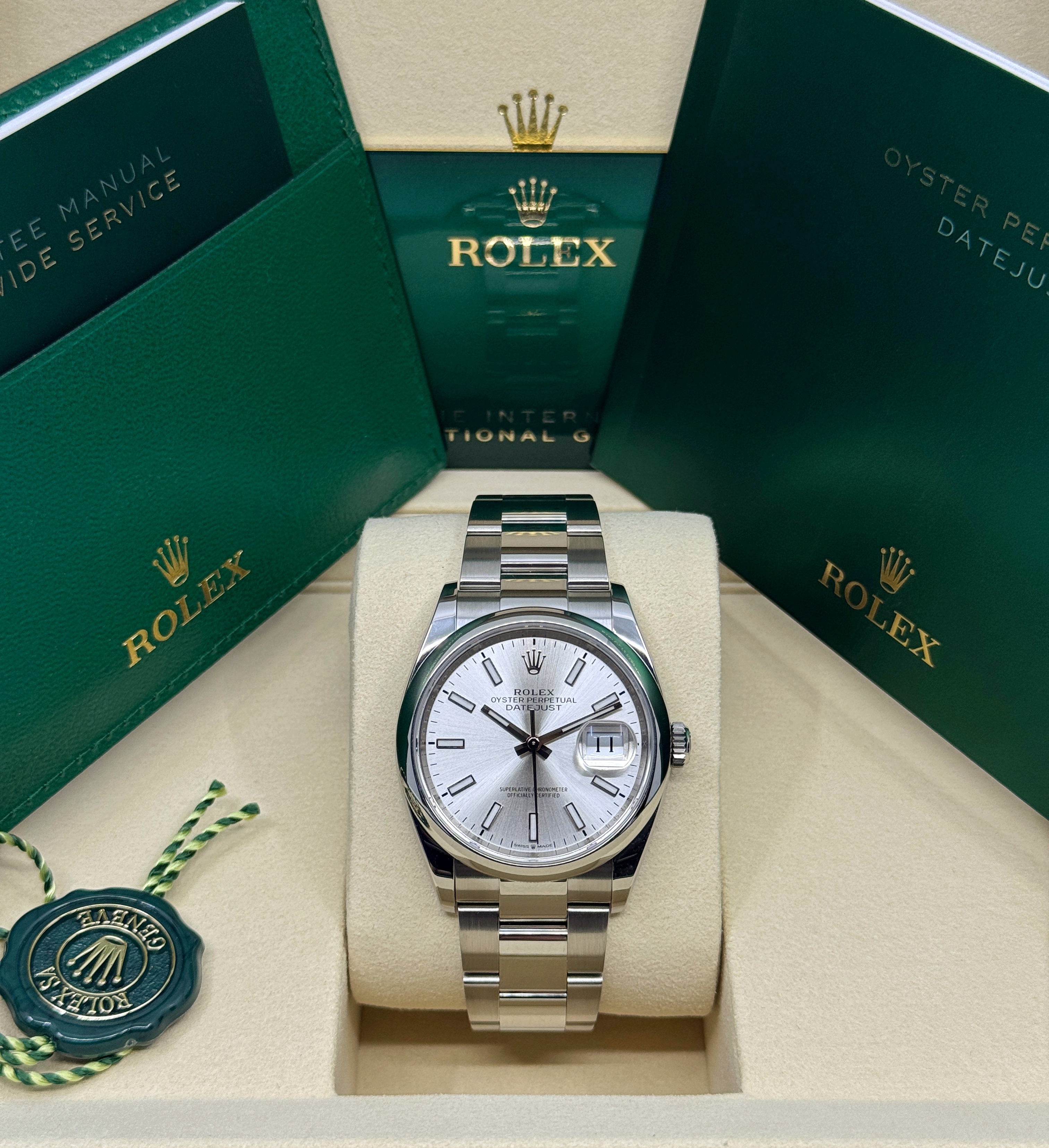 Rolex Datejust 126200 Thumbnail 7
