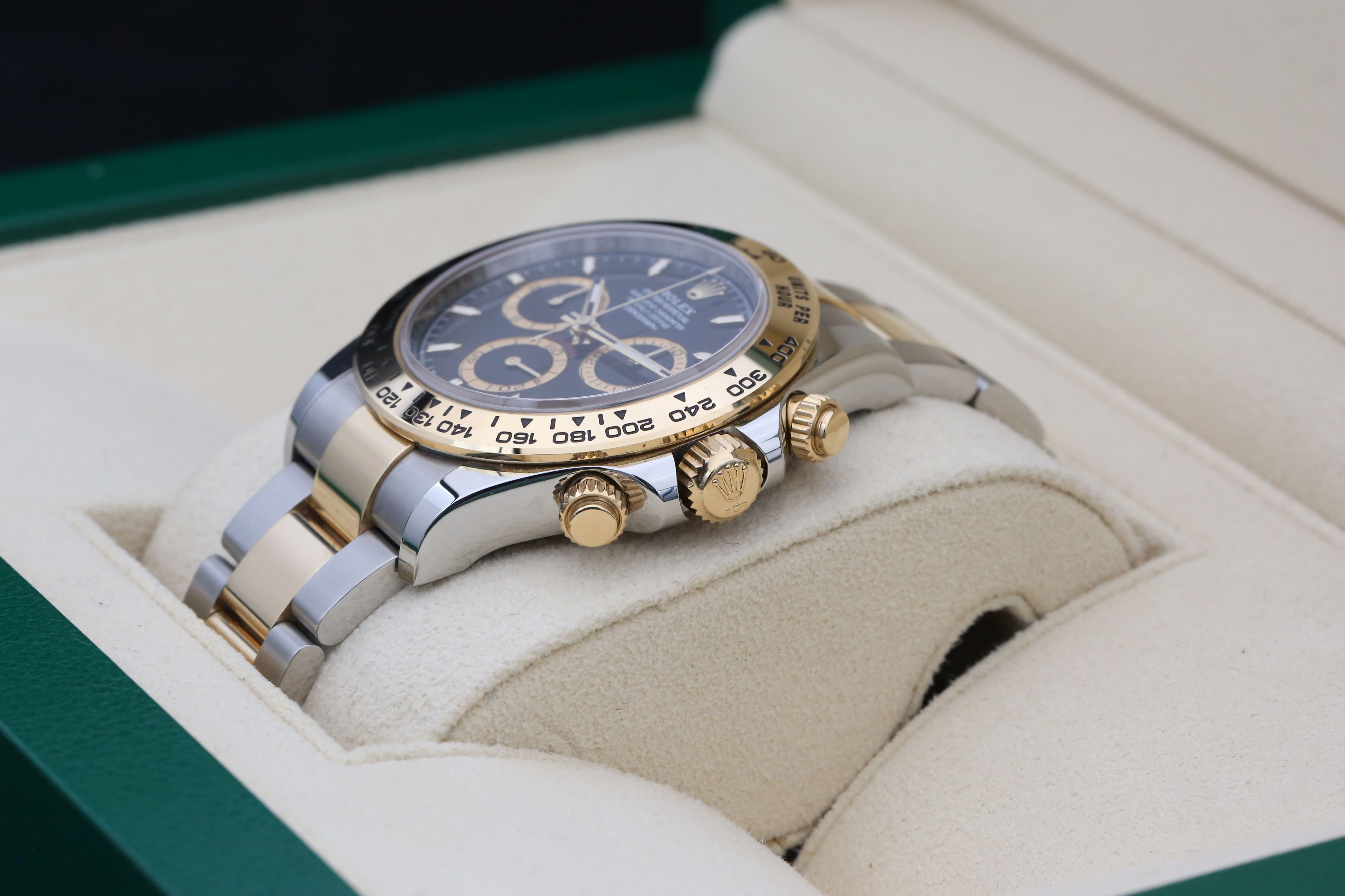 Rolex Daytona 126503 Thumbnail 6