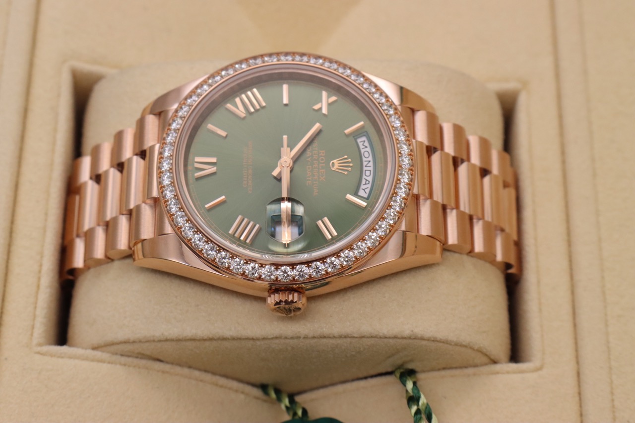 Rolex Day-Date 40 228345 RBR Thumbnail 6