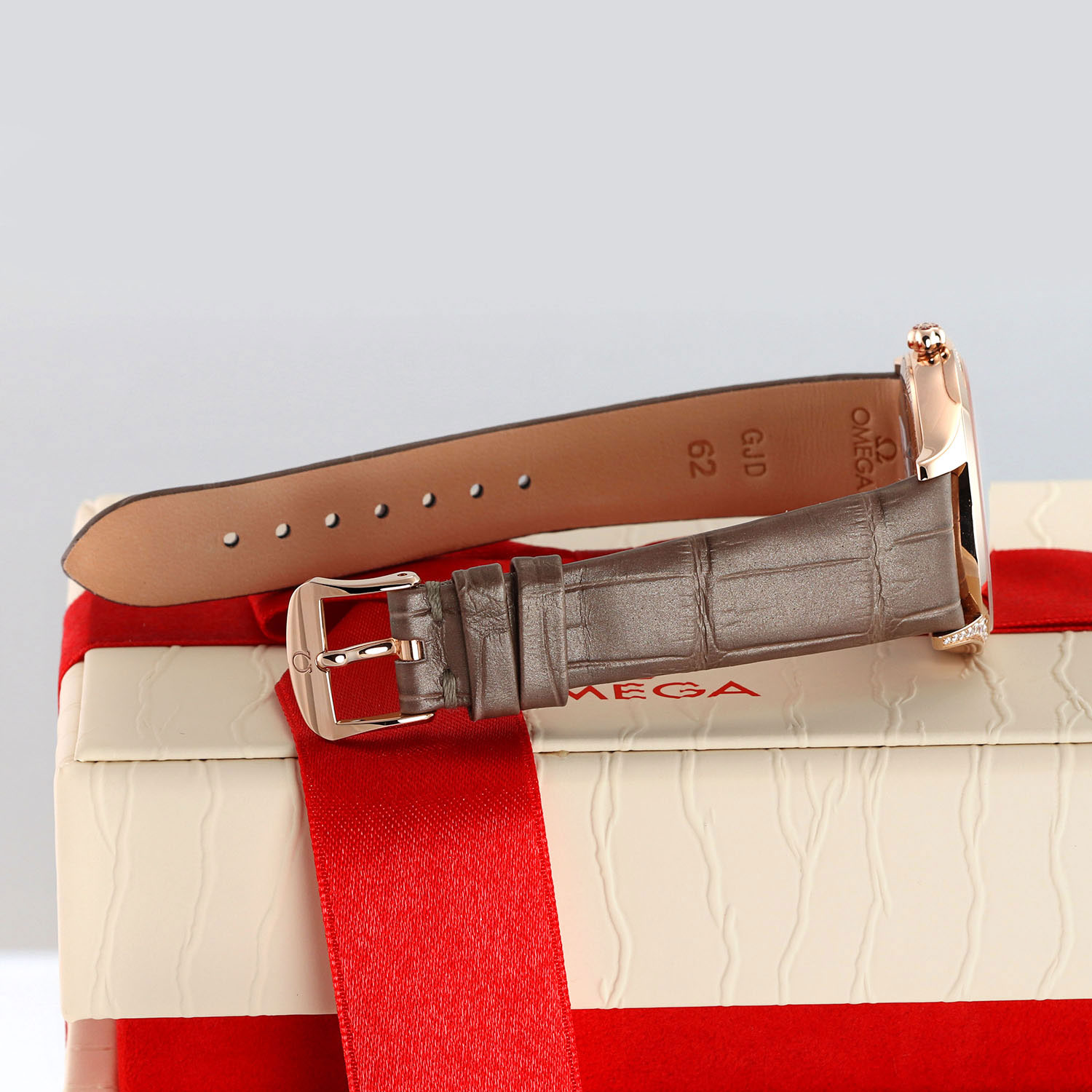 Omega De Ville Tresor 428.58.36.60.13.001 Thumbnail 4