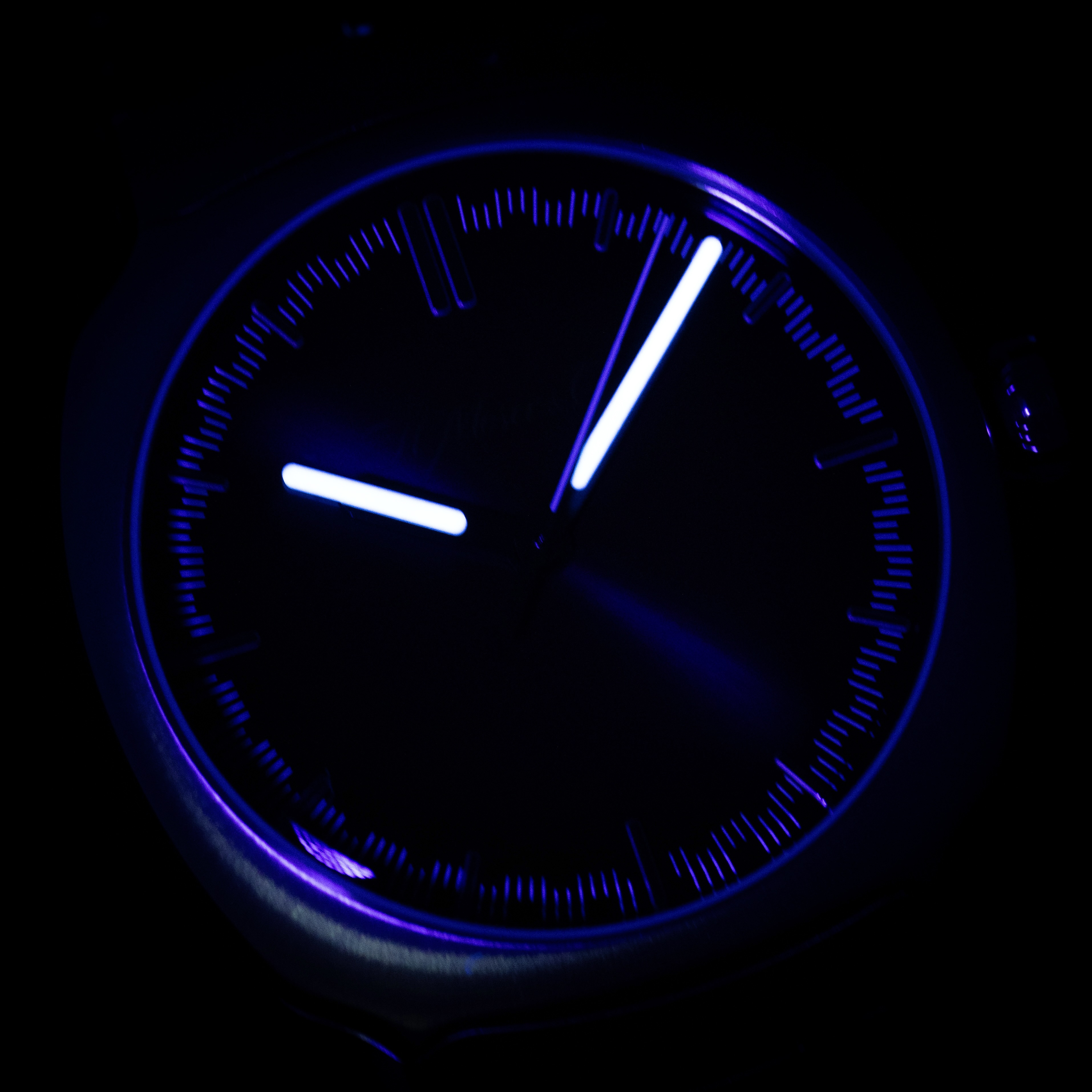 H. Moser and Cie Streamliner 6201-1201 Thumbnail 4