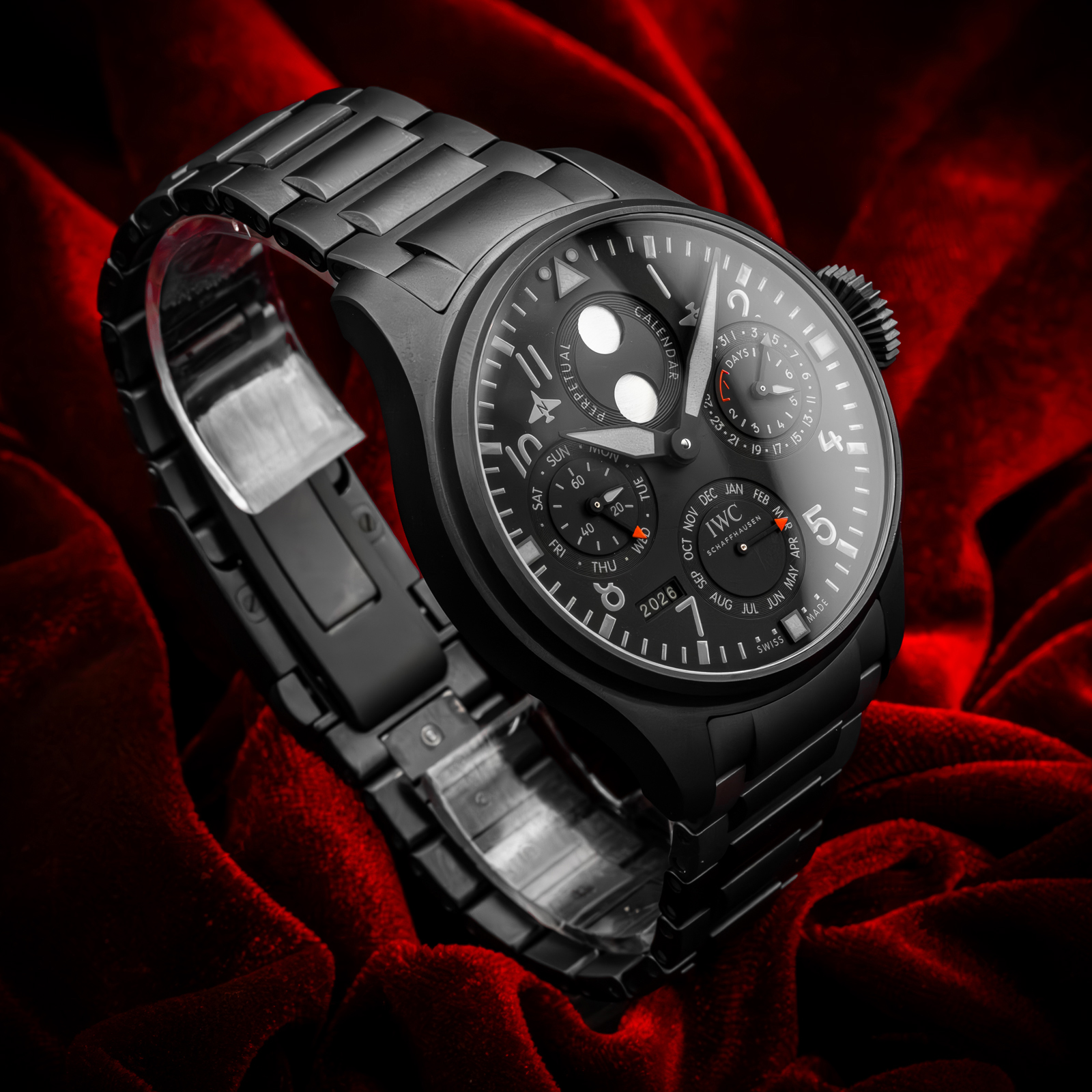 IWC Big Pilot's IW503604 Thumbnail 2