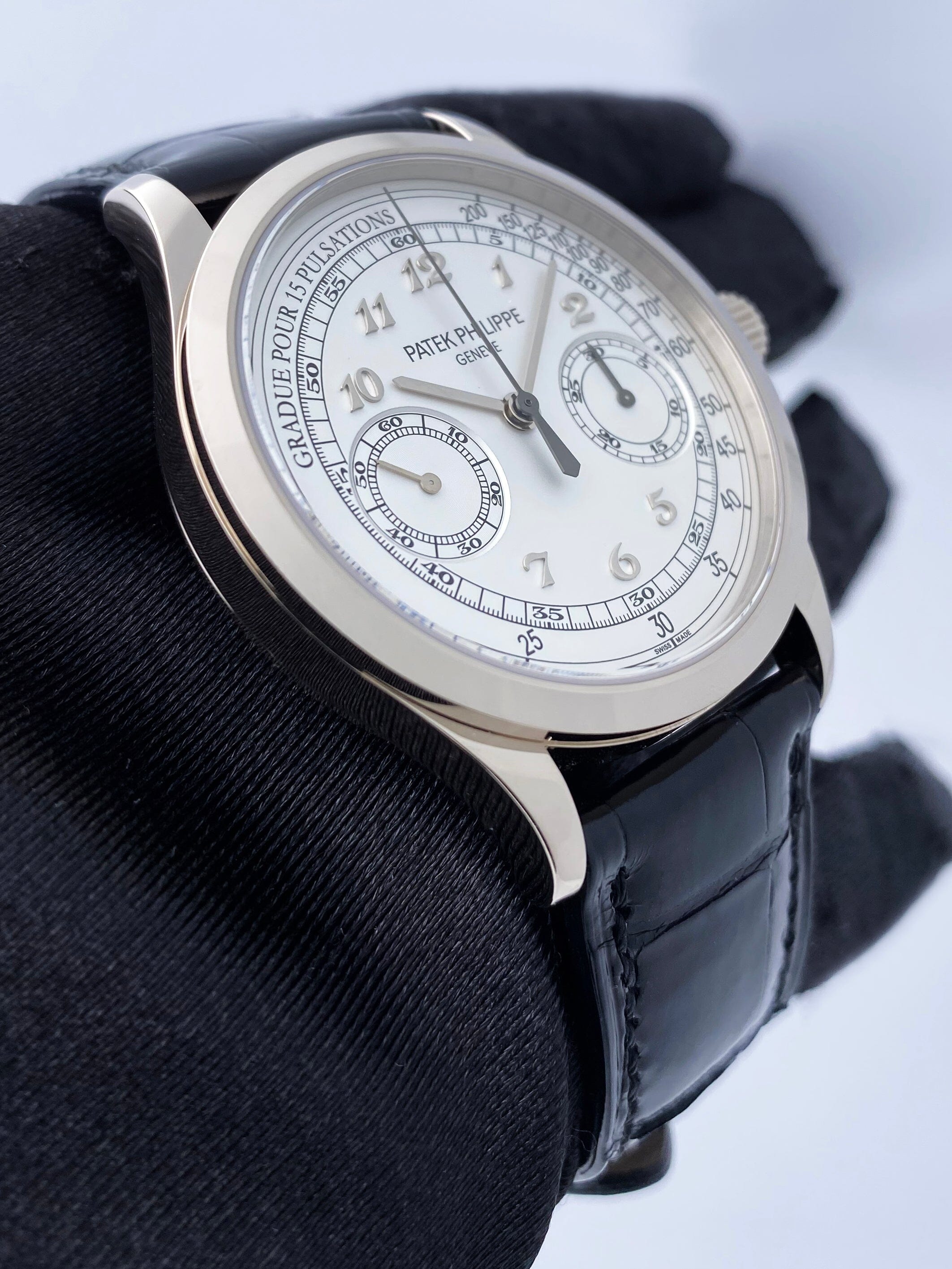 Patek Philippe Complications 5170G-001 Thumbnail 3