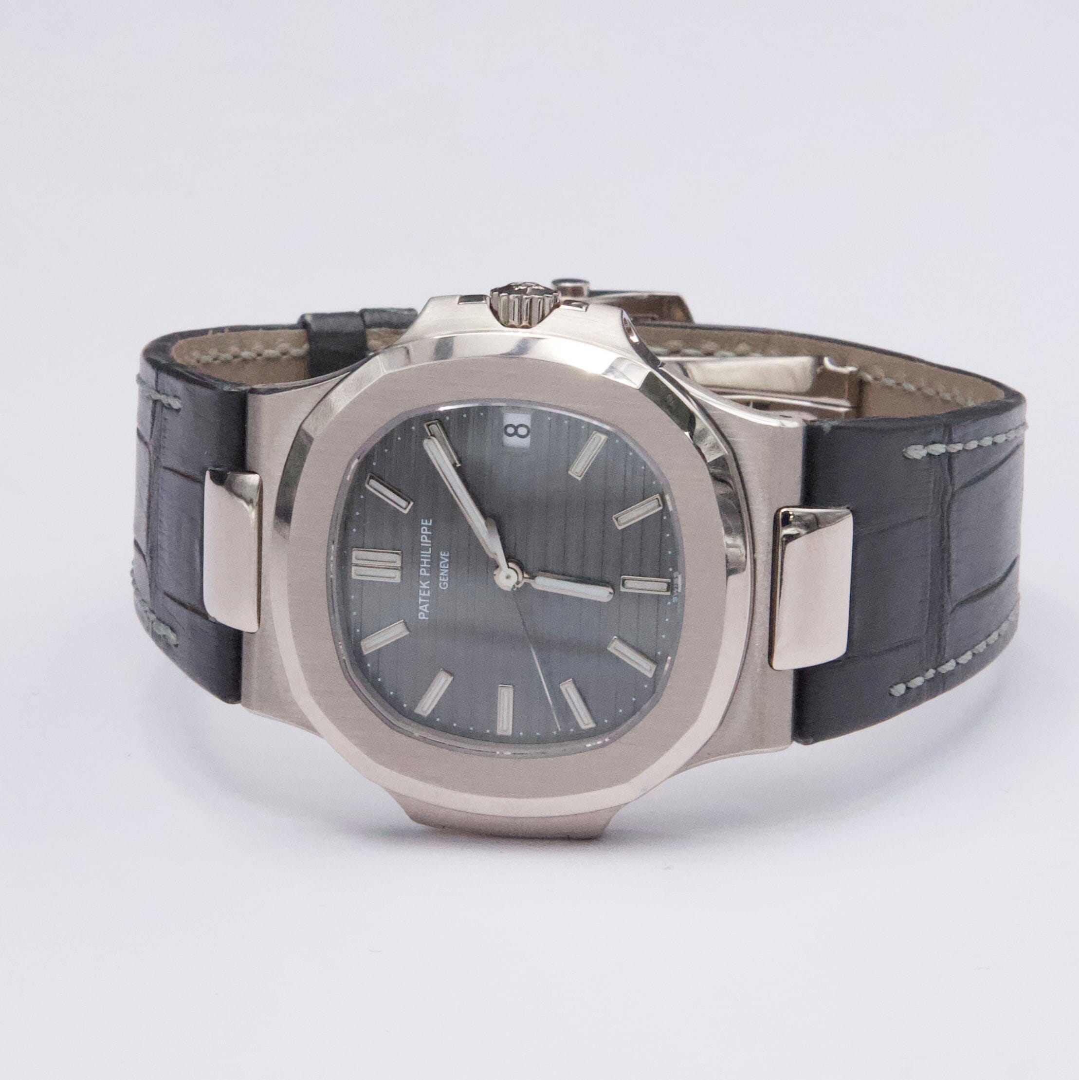 Patek Philippe Nautilus 5711G-001 Thumbnail 2
