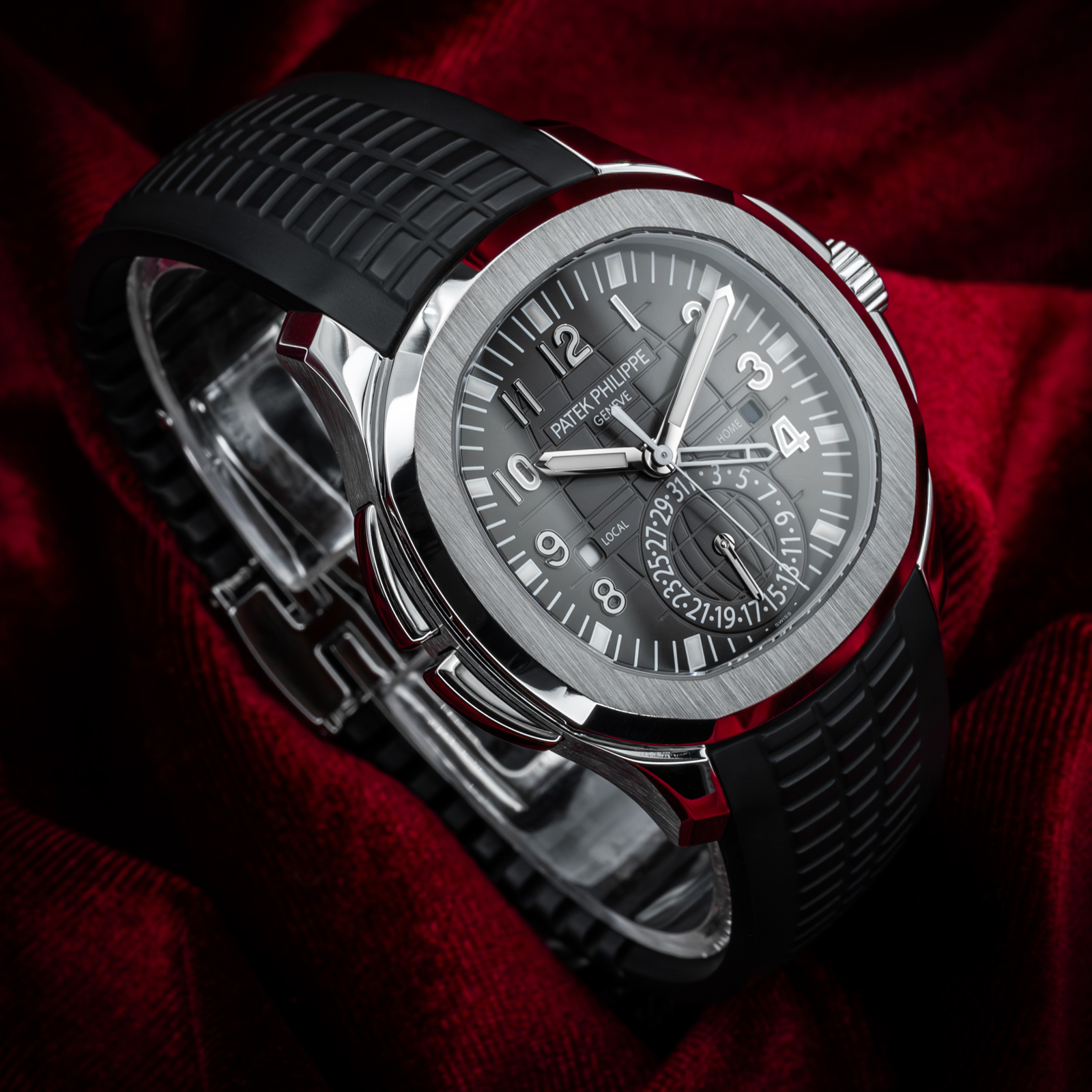 Patek Philippe Aquanaut 5164A-001 Thumbnail 2