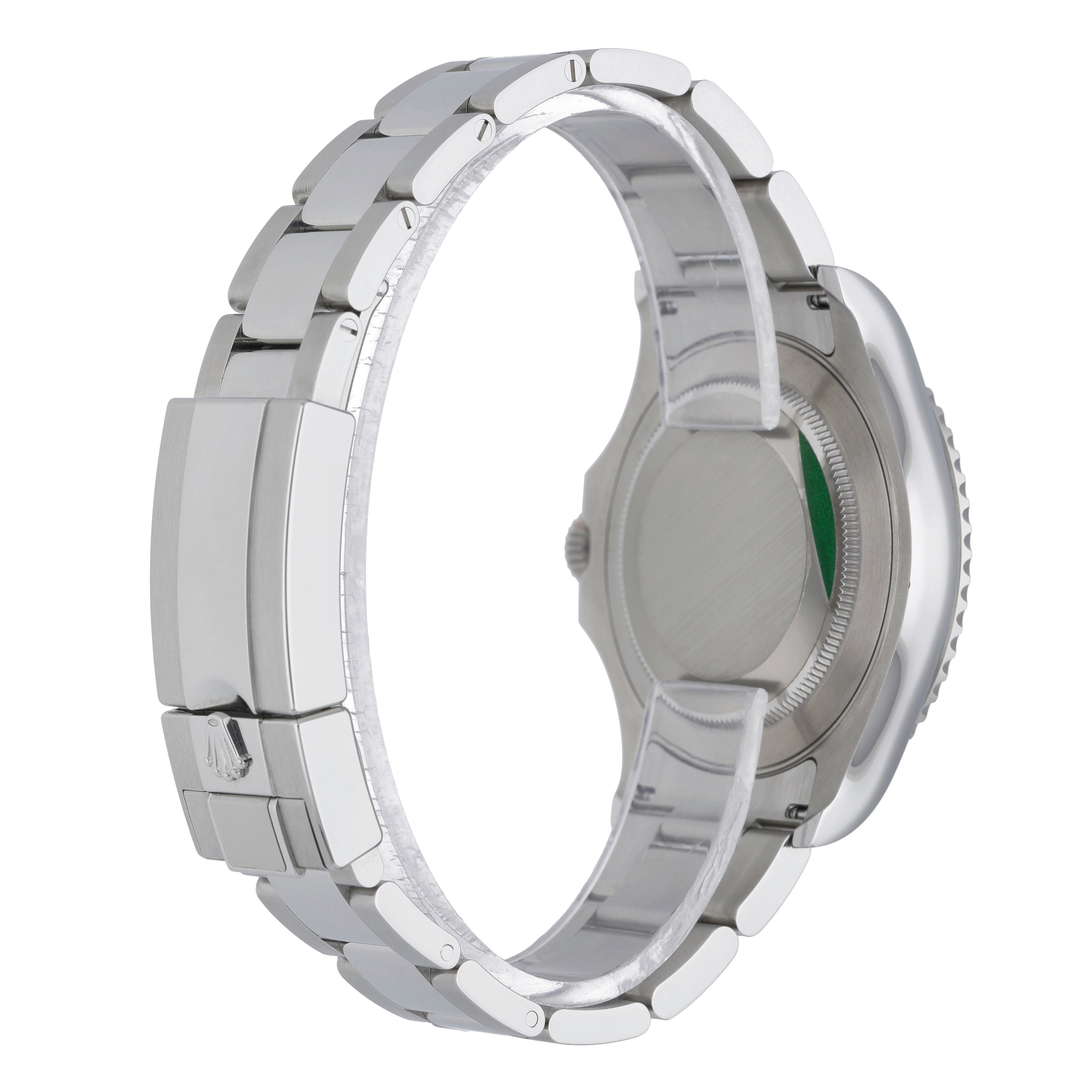Rolex Yacht-Master 126622 Thumbnail 4