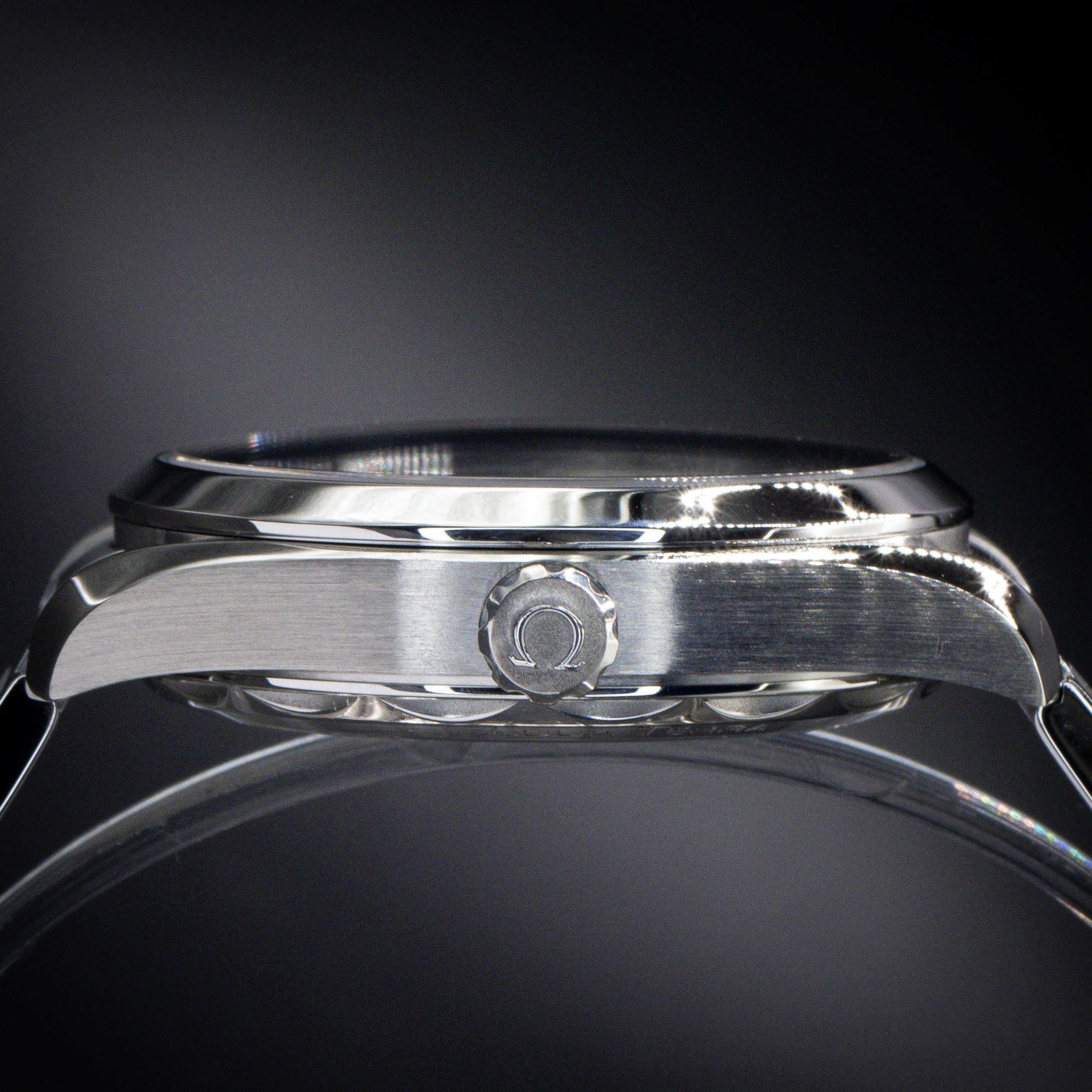 Omega Aqua Terra 150m Gents 220.10.41.21.02.004 Thumbnail 2