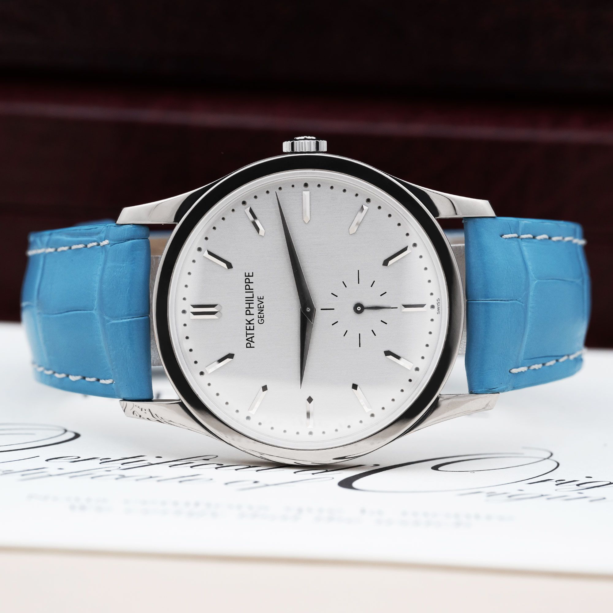 Patek Philippe Calatrava 5196G-001 Thumbnail 2