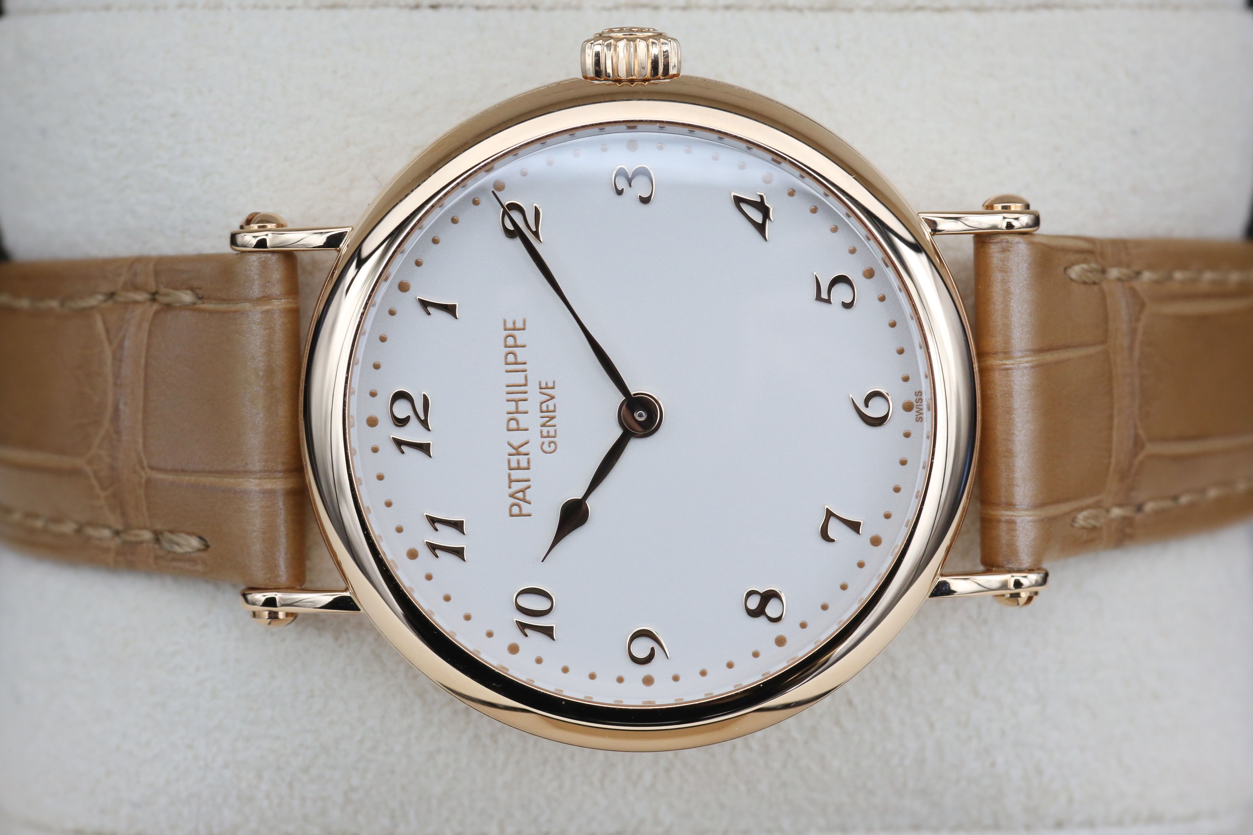 Patek Philippe Calatrava 7200R-001 Thumbnail 6
