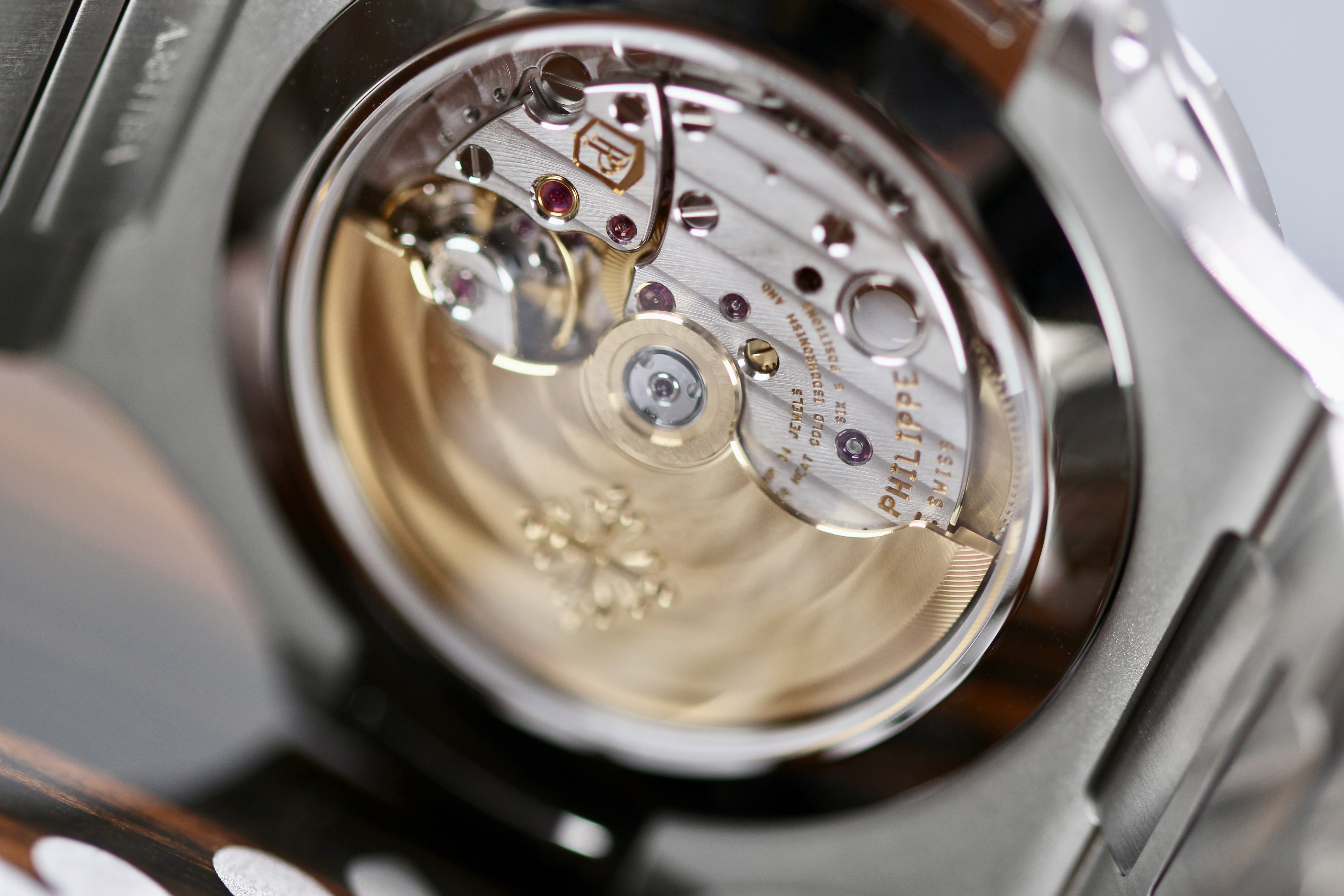 Patek Philippe Nautilus 5726/1A-014 Thumbnail 4