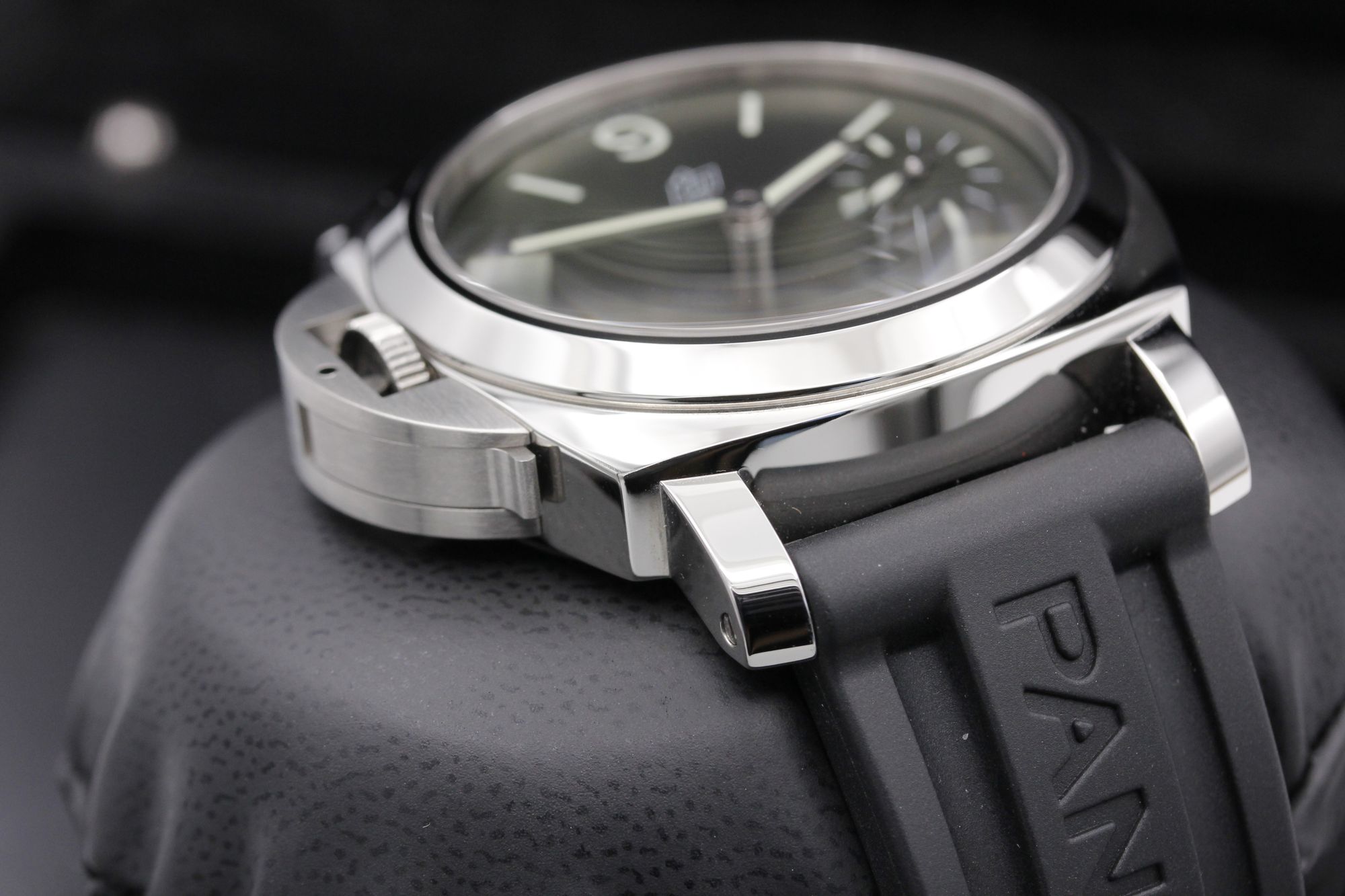 Panerai Luminor Logo PAM01624 Thumbnail 4