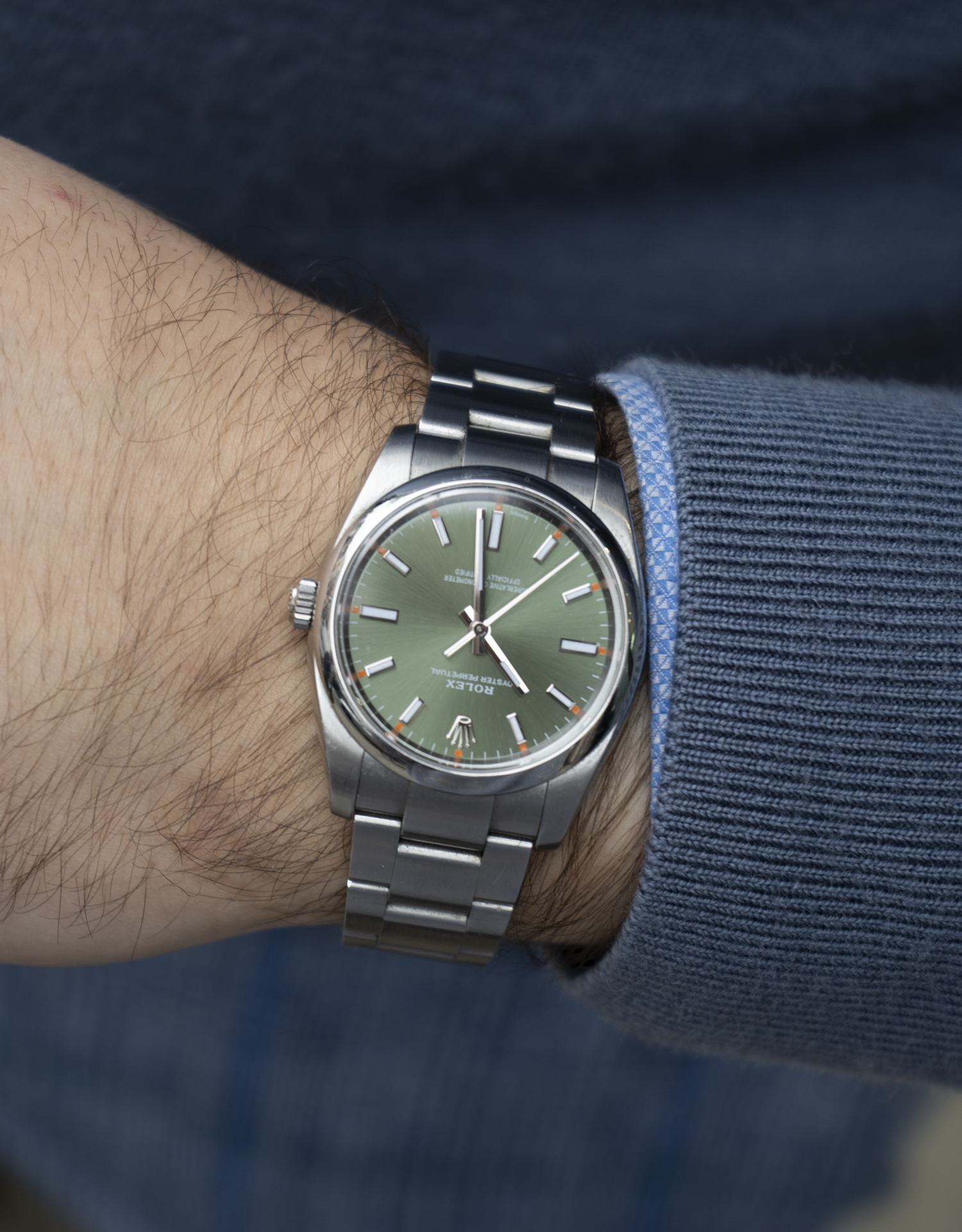 Rolex Oyster Perpetual 114200 Thumbnail 4
