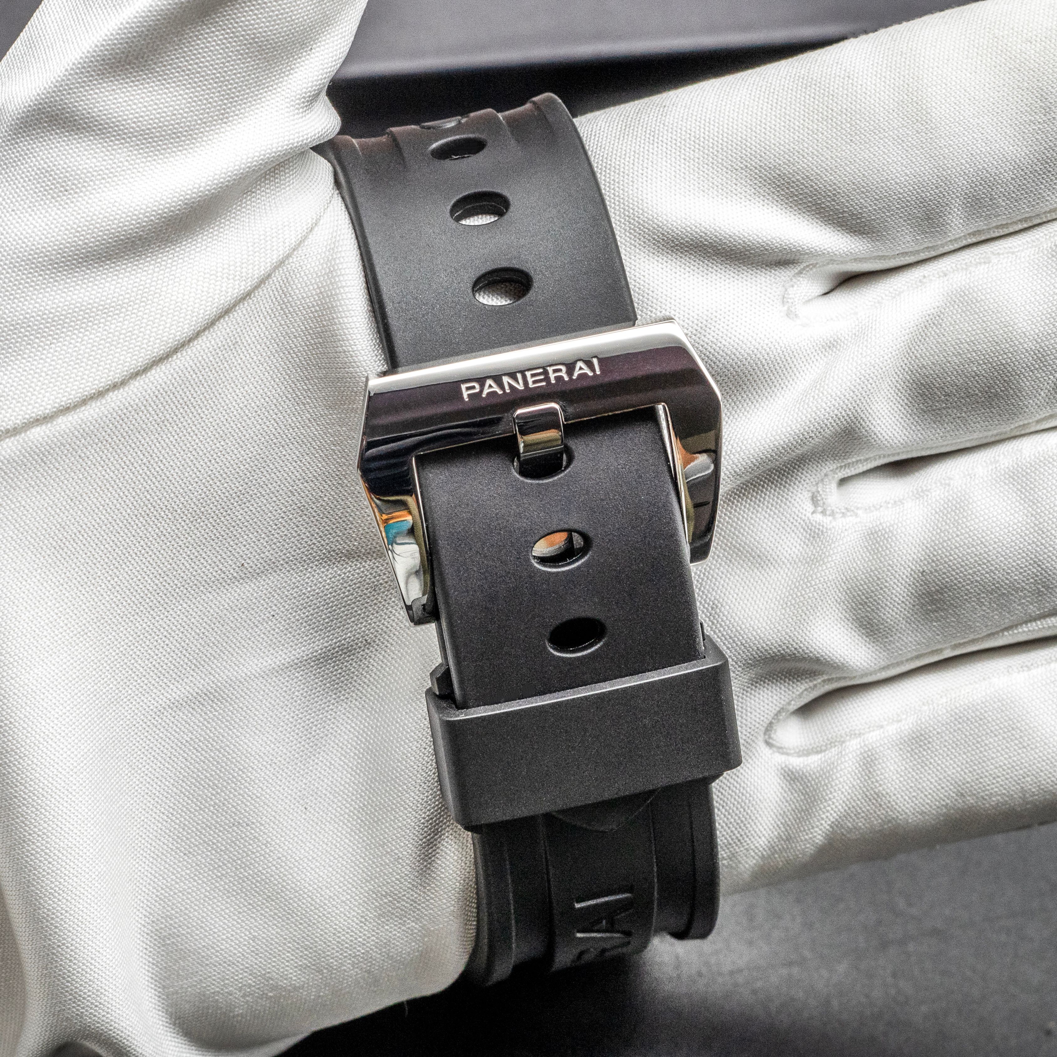 Panerai Luminor GMT PAM00088 Thumbnail 3
