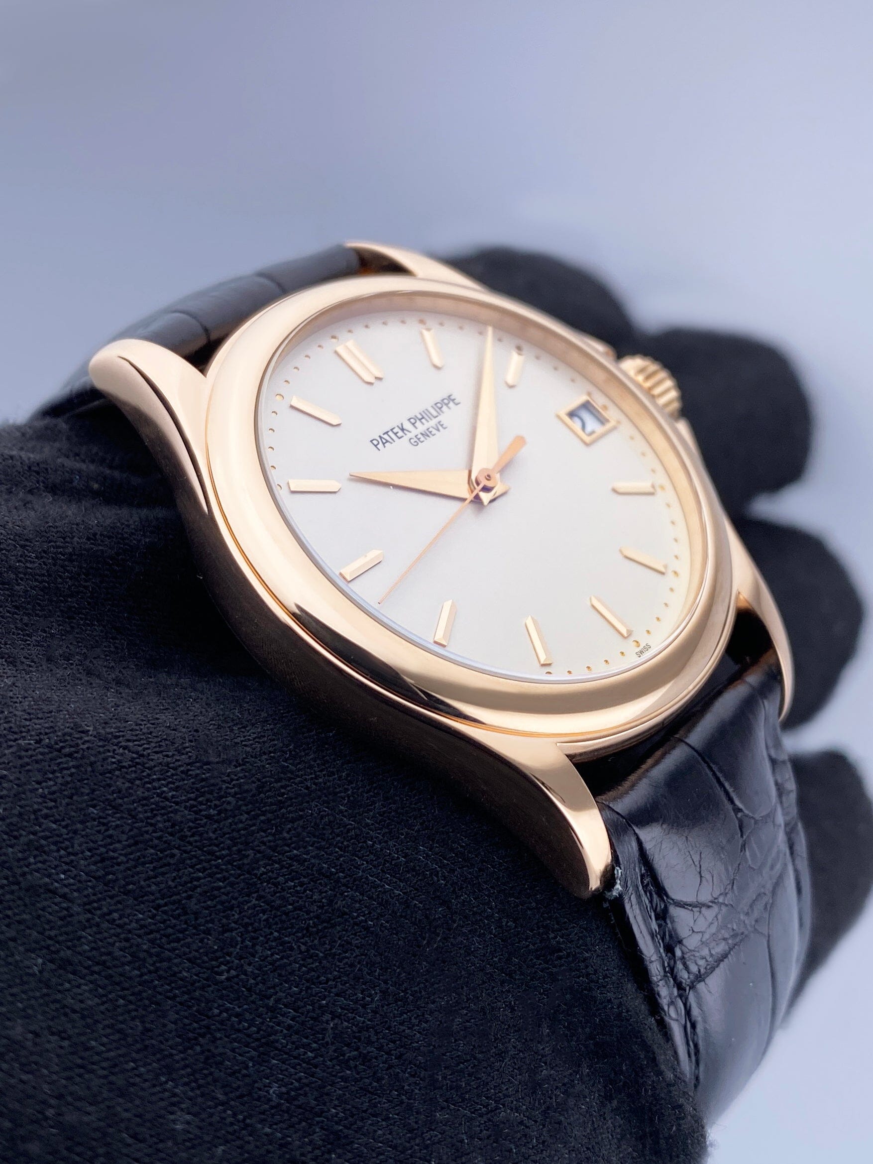 Patek Philippe Calatrava 5127R-001 Thumbnail 4