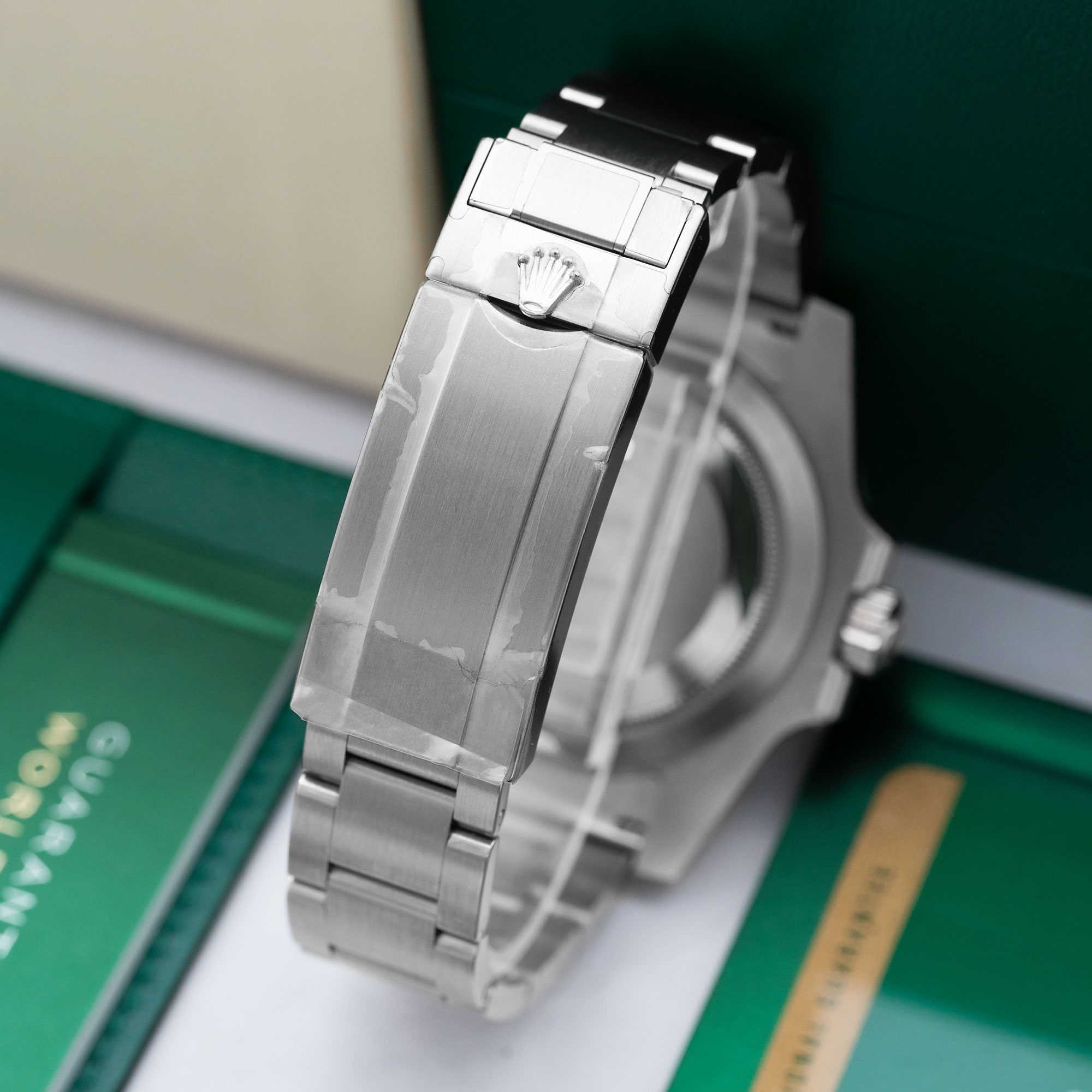 Rolex Submariner 114060 Thumbnail 3