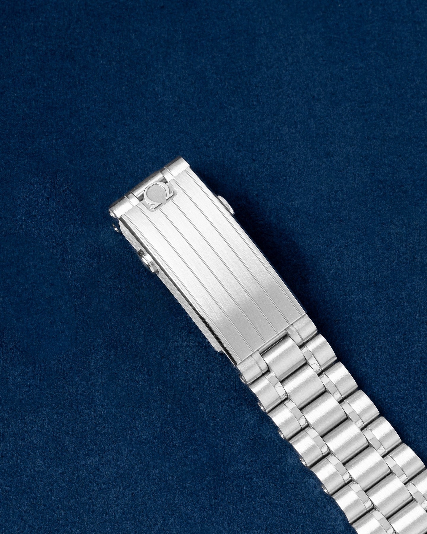 Omega Speedmaster Moonwatch Professional 310.30.42.50.04.001 Thumbnail 3