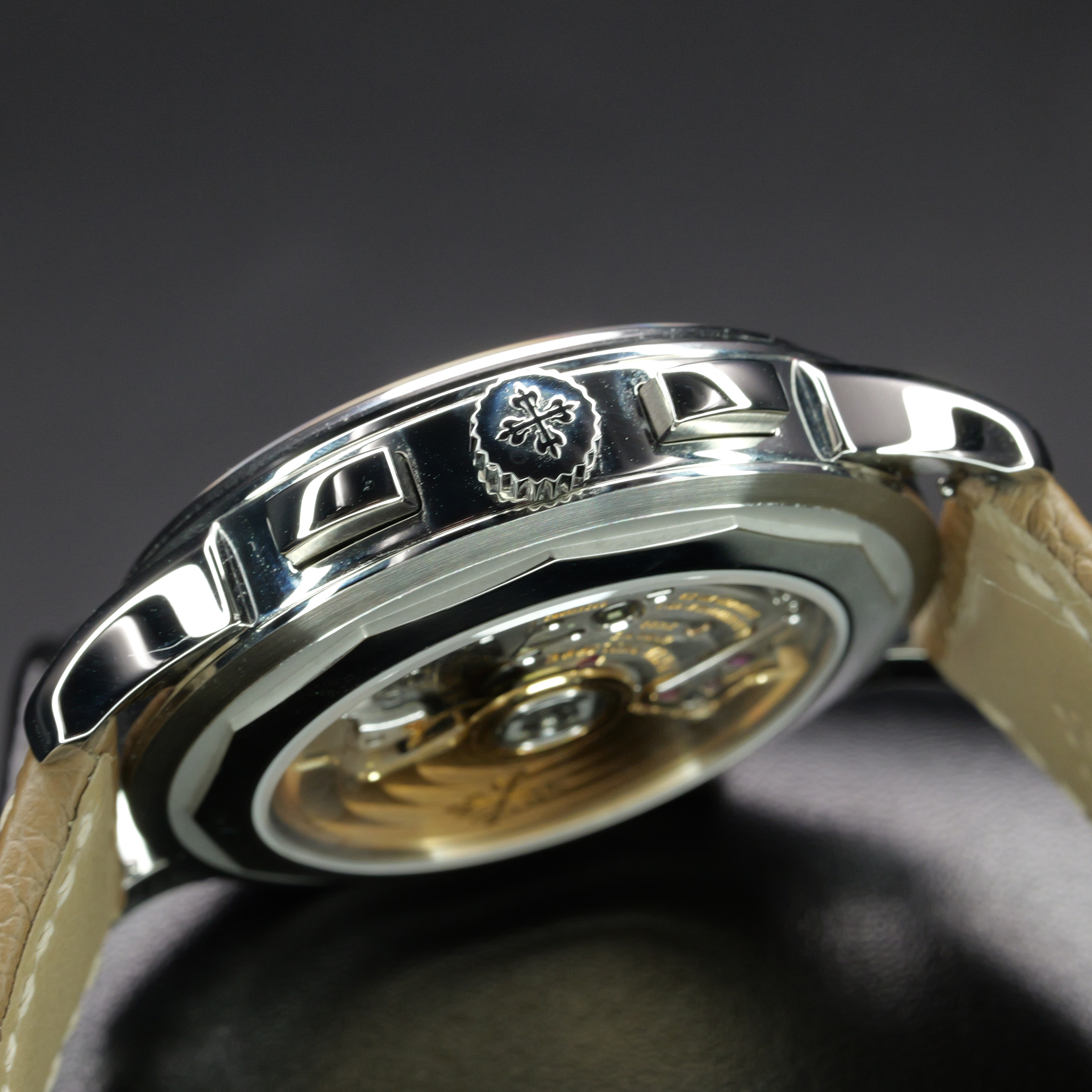 Patek Philippe Complications 5935A-001 Thumbnail 2