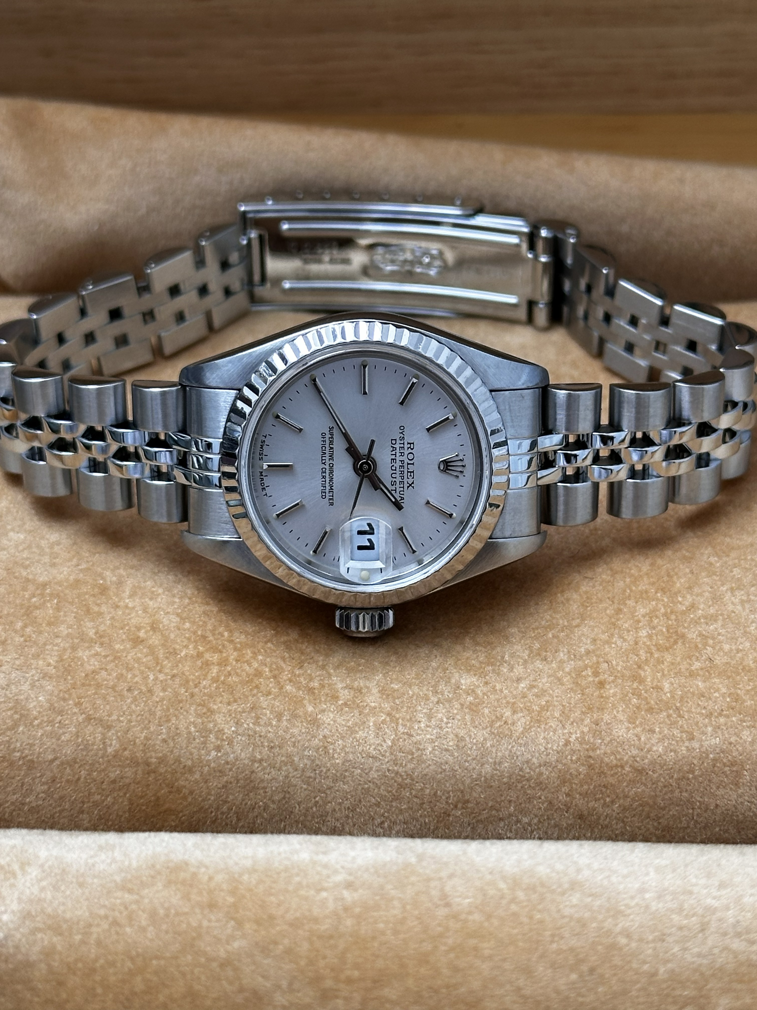 Rolex Datejust 69174 Thumbnail 2