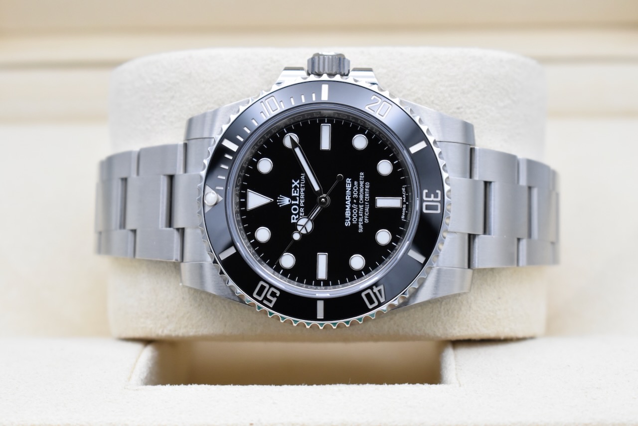 Rolex Submariner 114060 Thumbnail 6