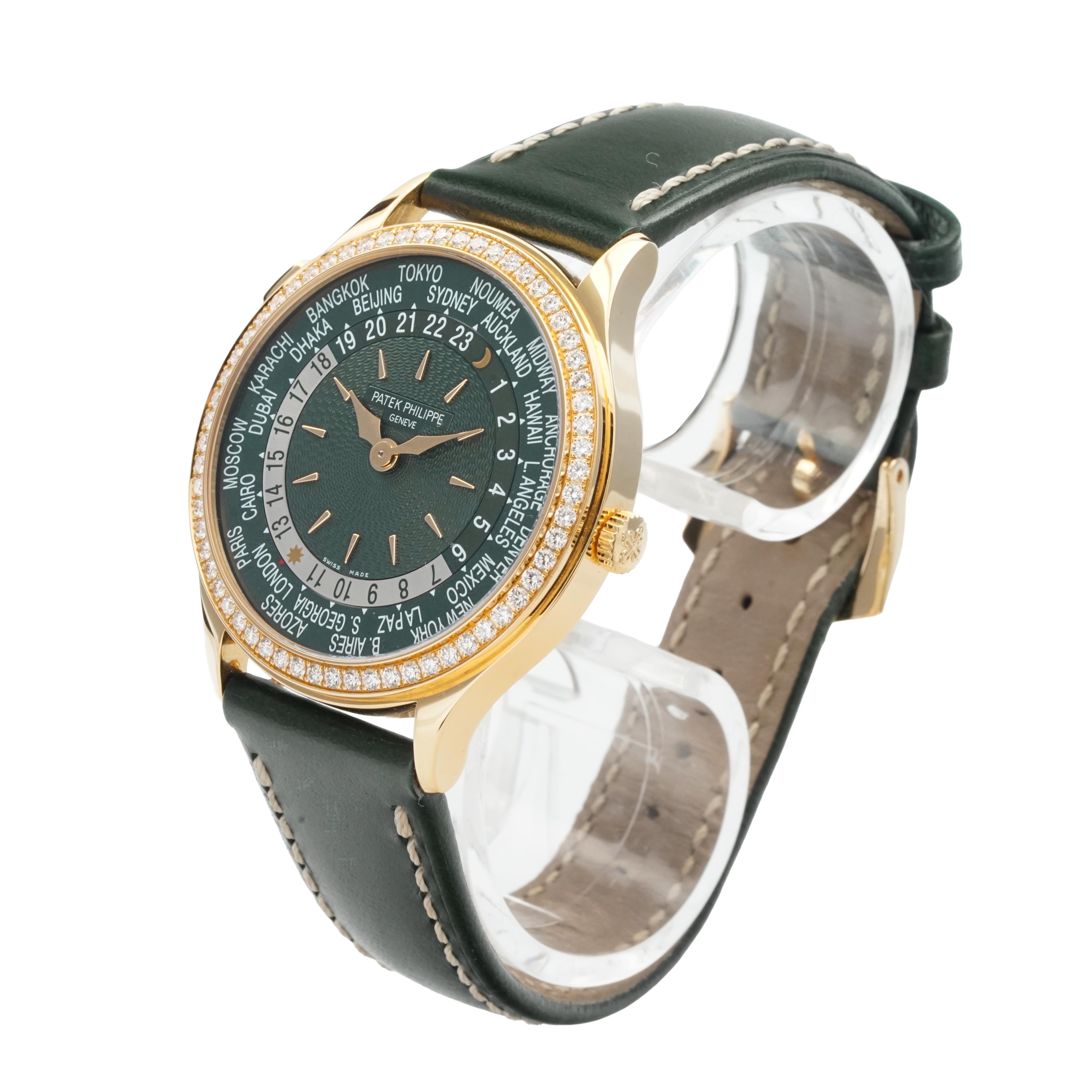 Patek Philippe Complications 7130R-014 Thumbnail 2