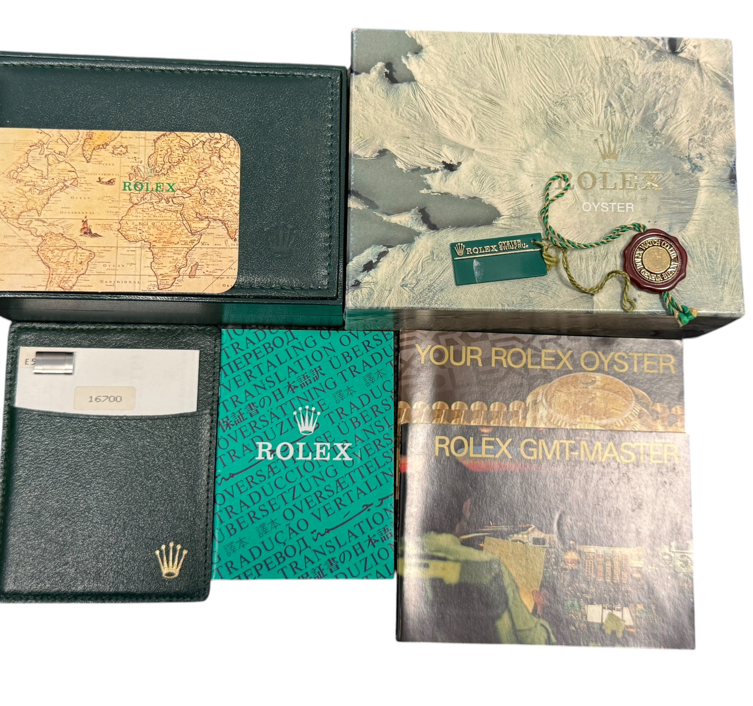 Rolex GMT Master 16700 Thumbnail 6