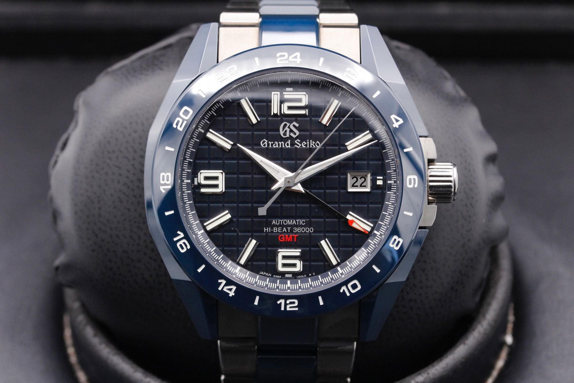 Grand Seiko Hi-Beat 36000 GMT SBGJ233 Thumbnail 1