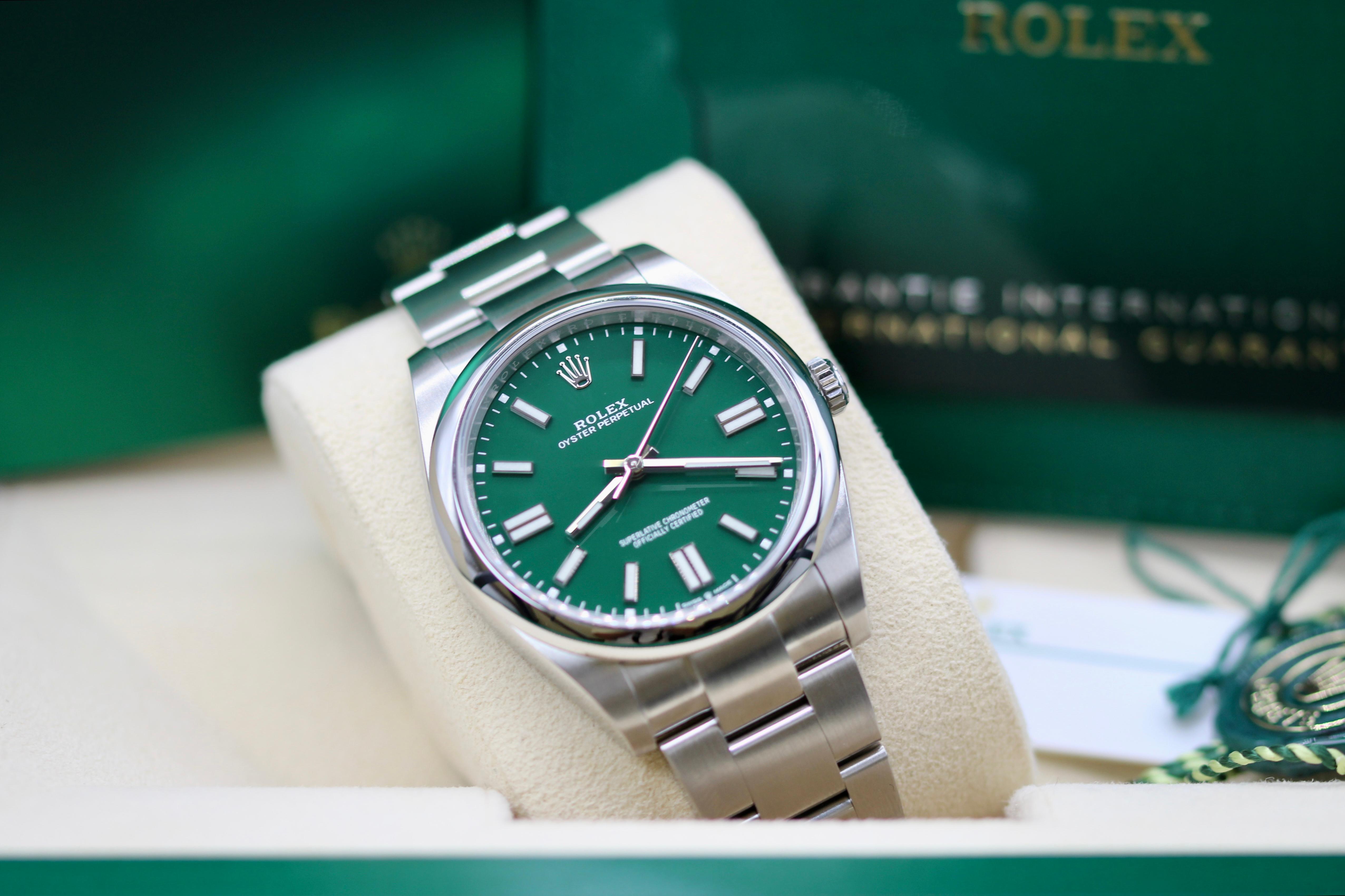 Rolex Oyster Perpetual 124300 Thumbnail 6