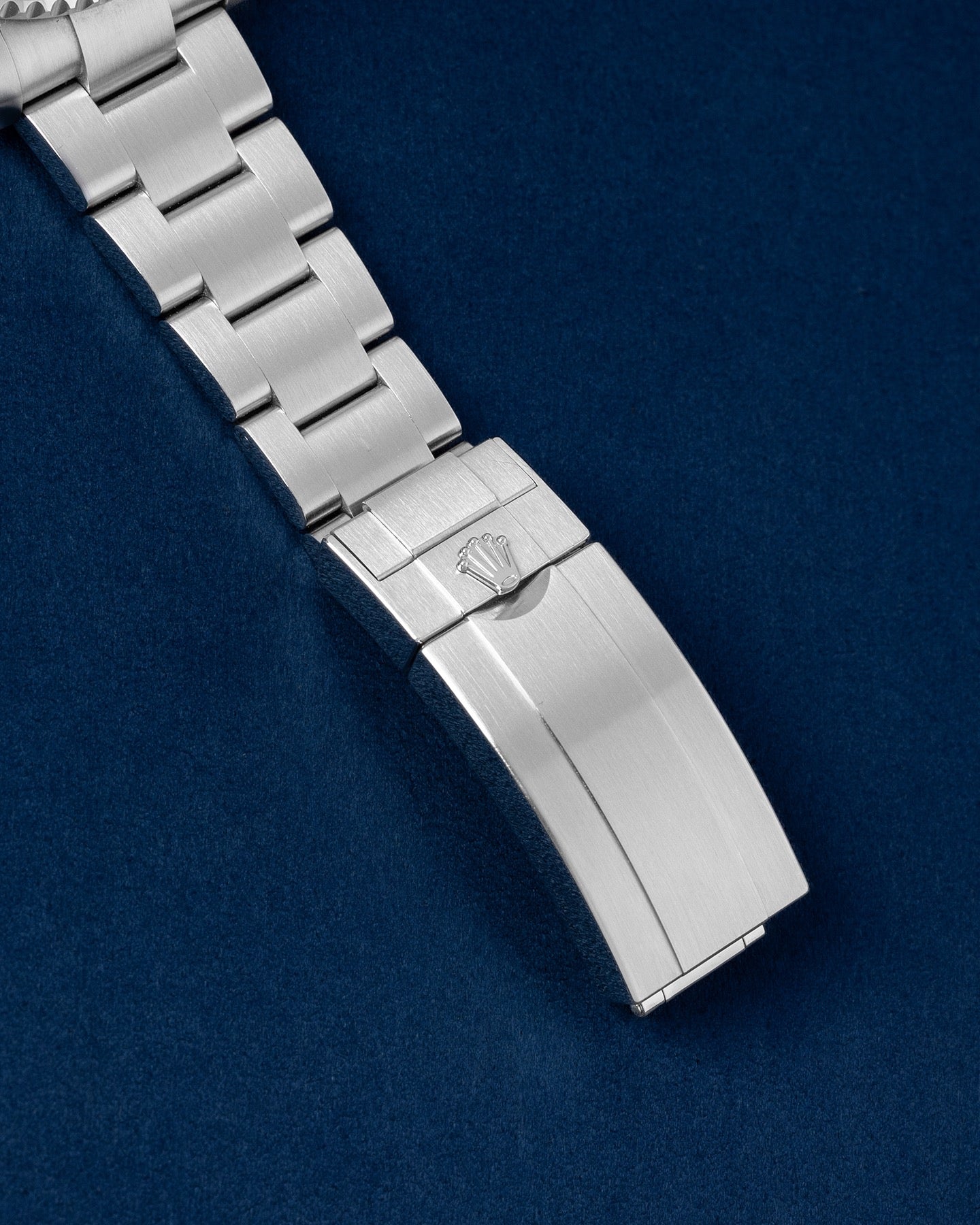 Rolex Submariner 126610 LN Thumbnail 3